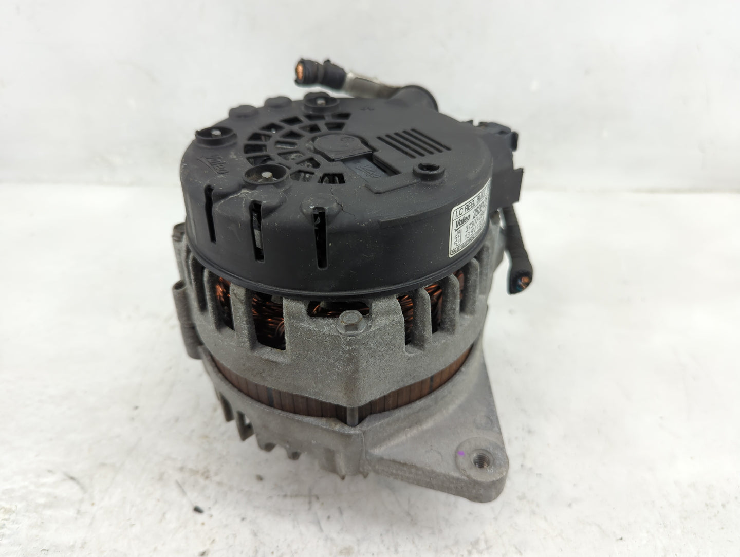 2018-2019 Hyundai Accent Alternator Replacement Generator Charging Assembly Engine OEM P/N:2626125 37300-2B970 Fits Fits 201