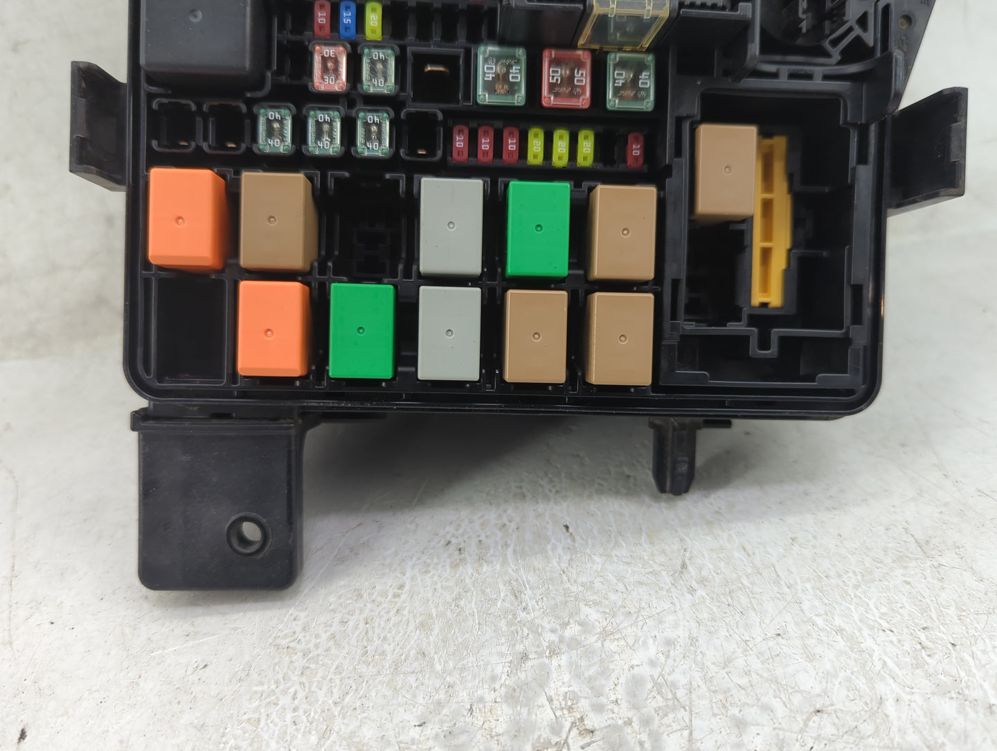 2018-2019 Hyundai Accent Fusebox Fuse Box Panel Relay Module P/N:91950-J0300 Fits Fits 2018 2019 OEM Used Auto Parts - Oemus