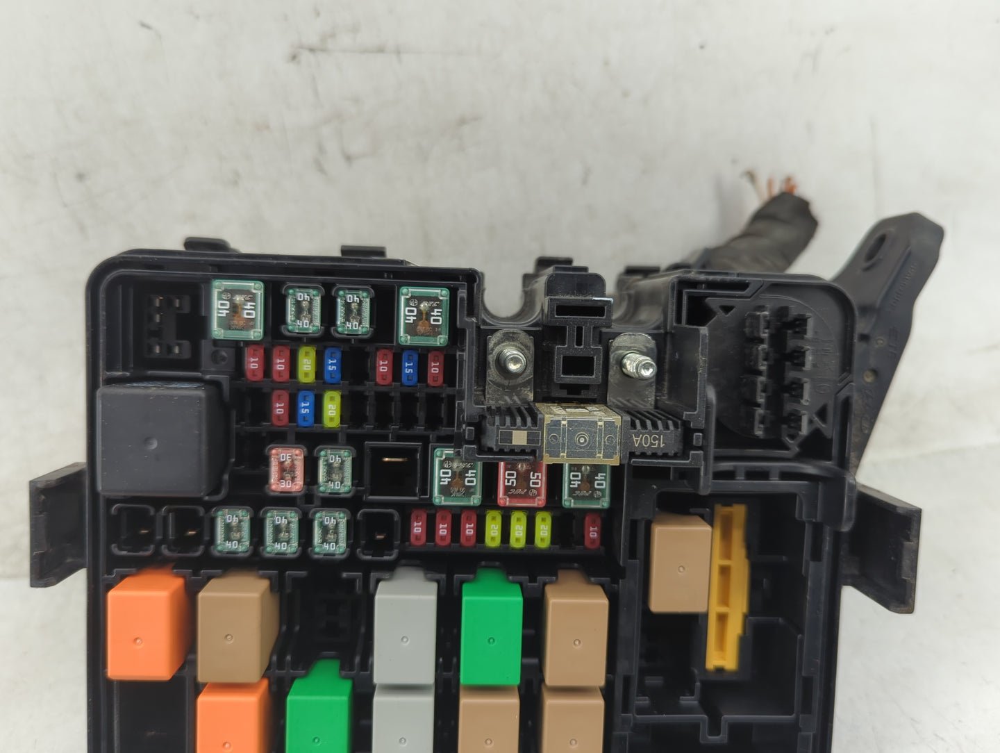 2018-2019 Hyundai Accent Fusebox Fuse Box Panel Relay Module P/N:91950-J0300 Fits Fits 2018 2019 OEM Used Auto Parts - Oemus
