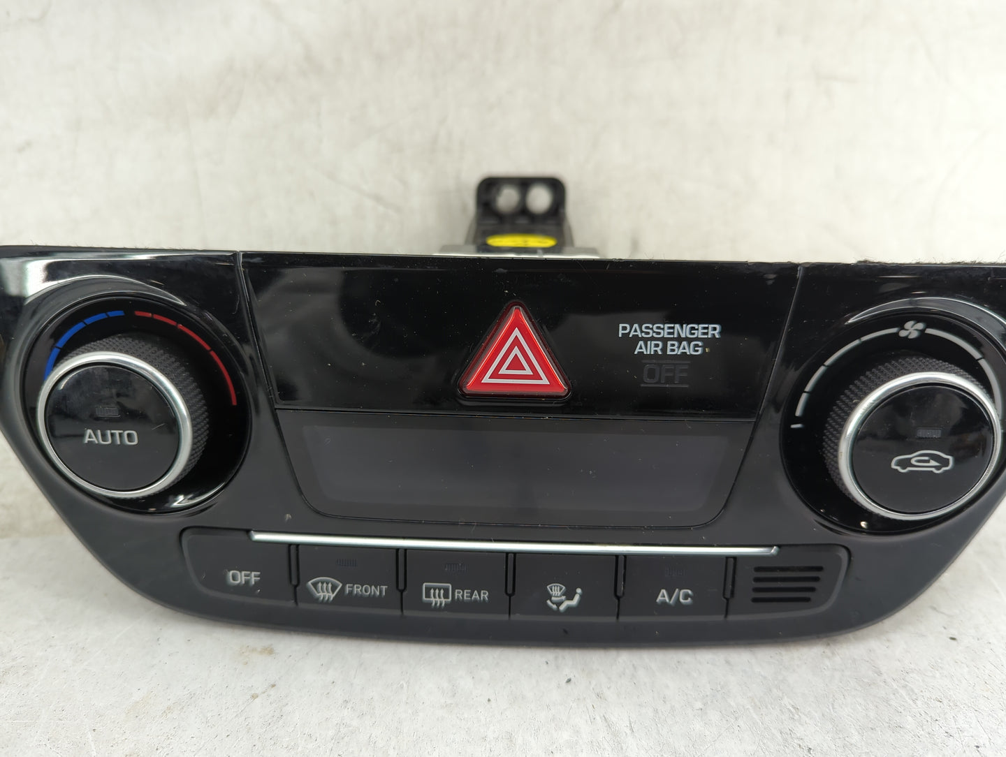 2018-2022 Hyundai Accent Climate Control Module Temperature AC/Heater Replacement P/N:97250J0000RDR Q029000M Fits OEM Used A