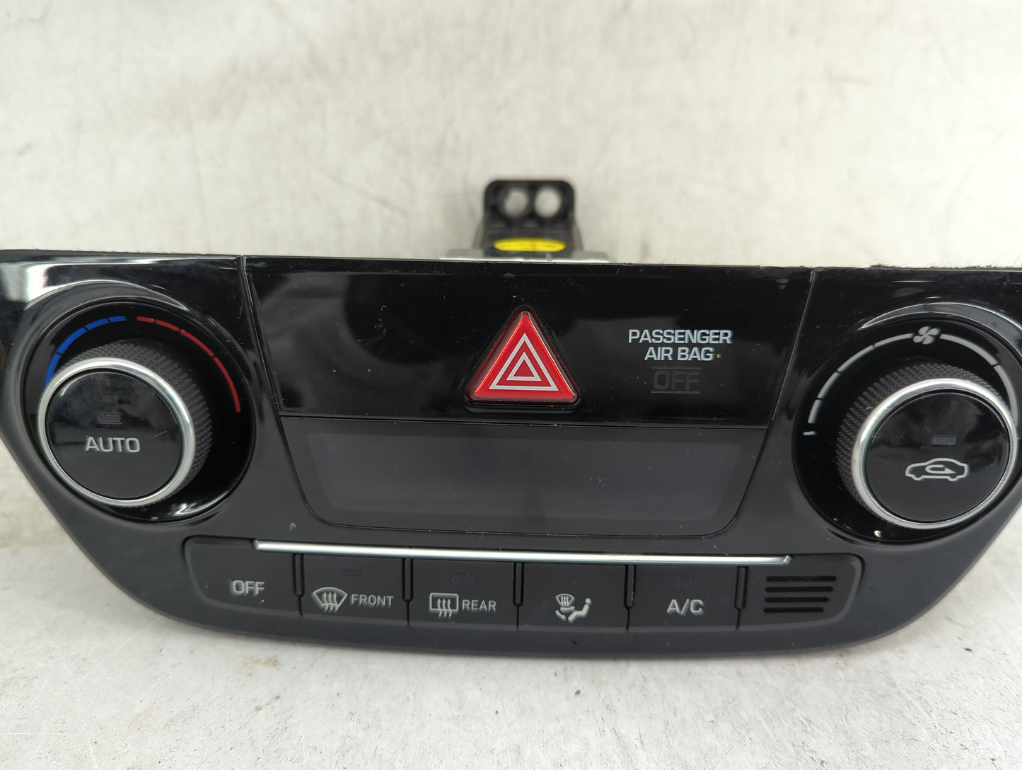 2018-2022 Hyundai Accent Climate Control Module Temperature AC/Heater Replacement P/N:97250J0000RDR Q029000M Fits OEM Used A