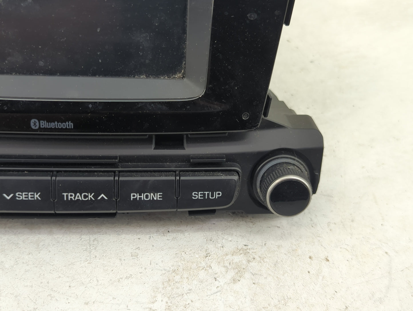 2018-2022 Hyundai Accent Radio AM FM Cd Player Receiver Replacement P/N:96180-J0060URD Fits Fits 2018 2019 2020 2021 2022 OE