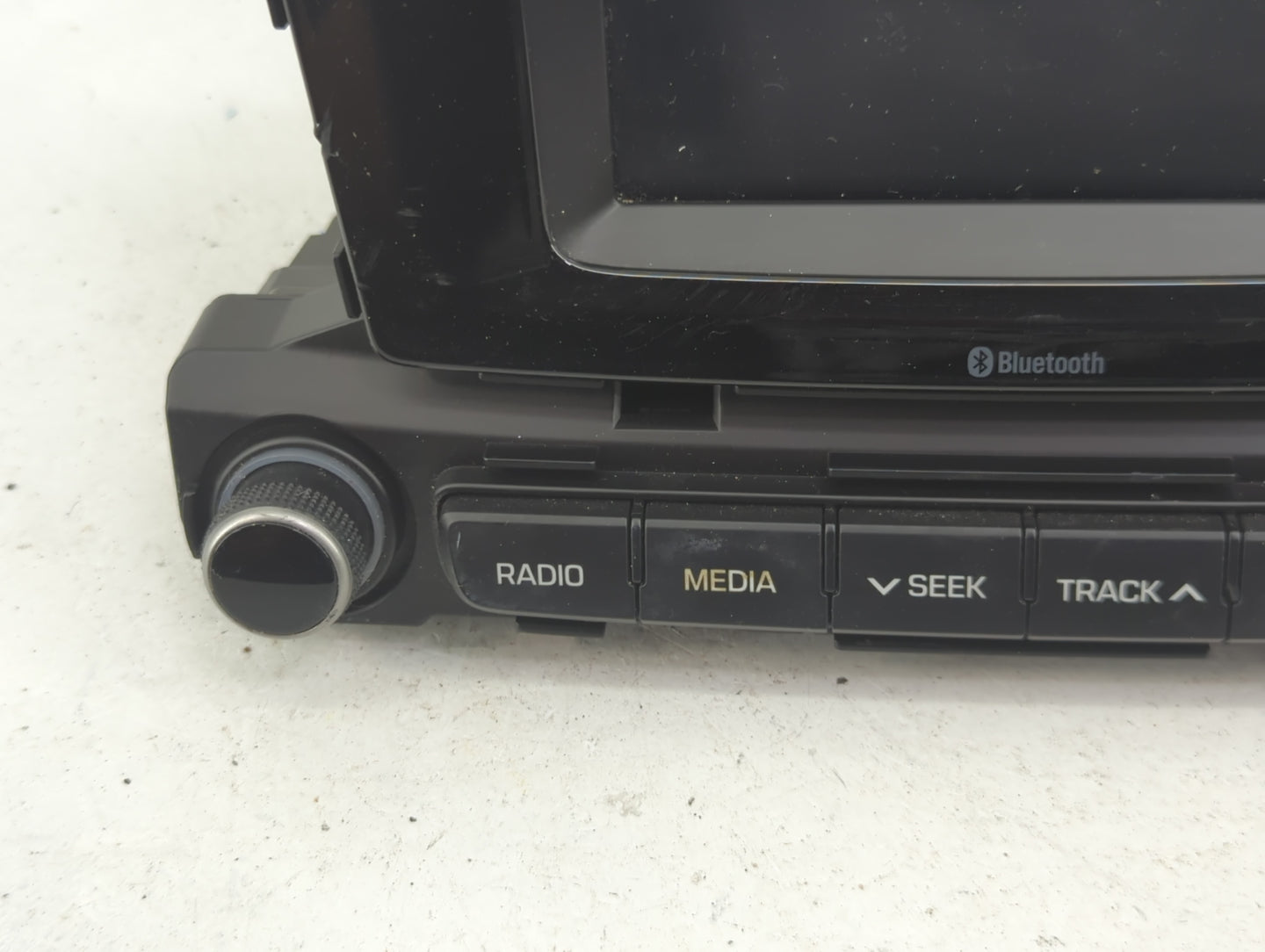 2018-2022 Hyundai Accent Radio AM FM Cd Player Receiver Replacement P/N:96180-J0060URD Fits Fits 2018 2019 2020 2021 2022 OE