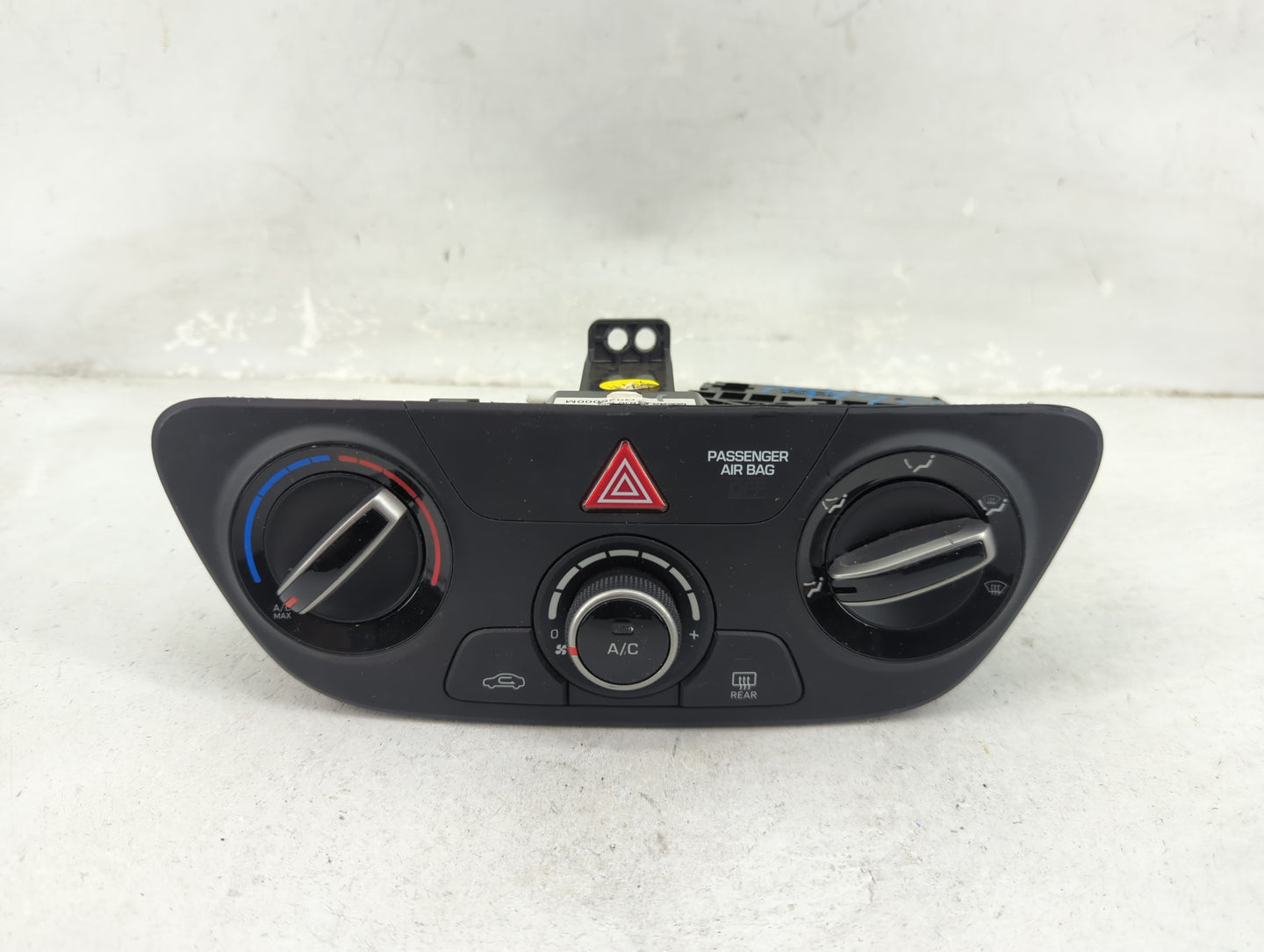 2018-2022 Hyundai Accent Climate Control Module Temperature AC/Heater Replacement P/N:97250J0000RDR Q029000M Fits OEM Used A