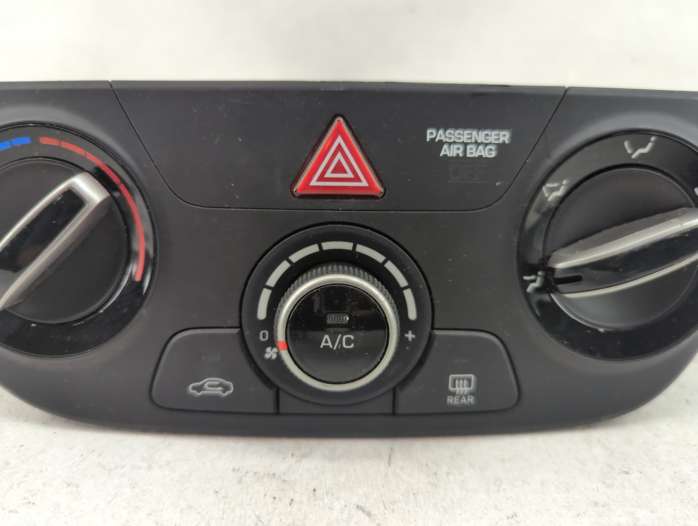 2018-2022 Hyundai Accent Climate Control Module Temperature AC/Heater Replacement P/N:97250J0000RDR Q029000M Fits OEM Used A