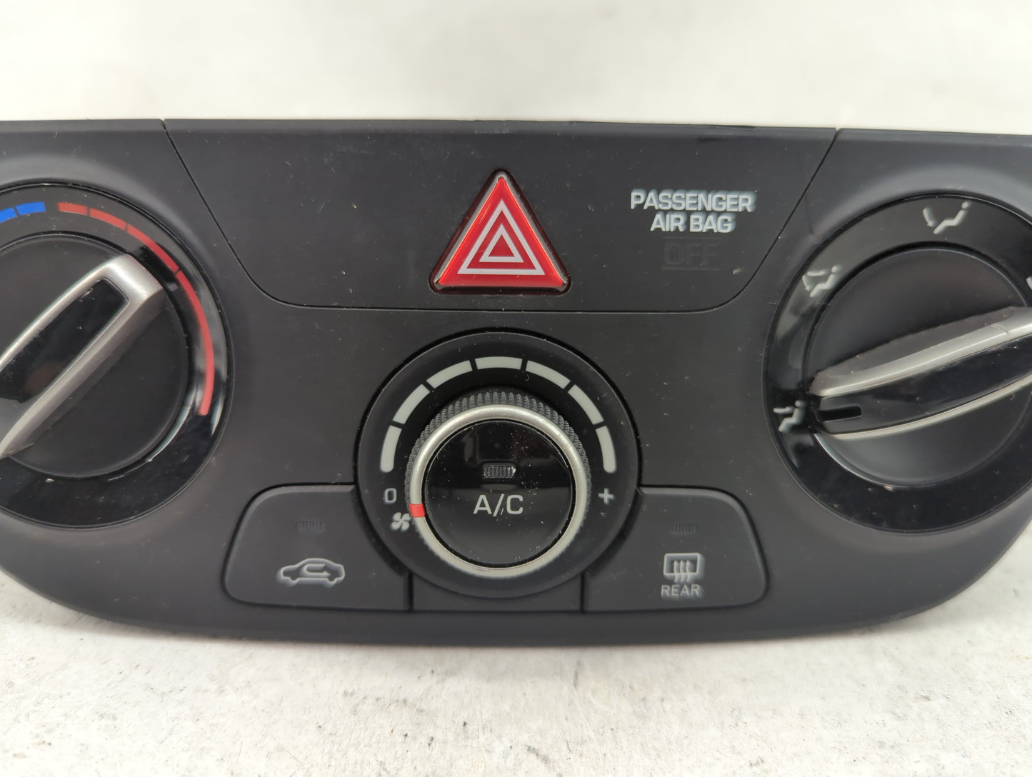 2018-2022 Hyundai Accent Climate Control Module Temperature AC/Heater Replacement P/N:97250J0000RDR Q029000M Fits OEM Used A