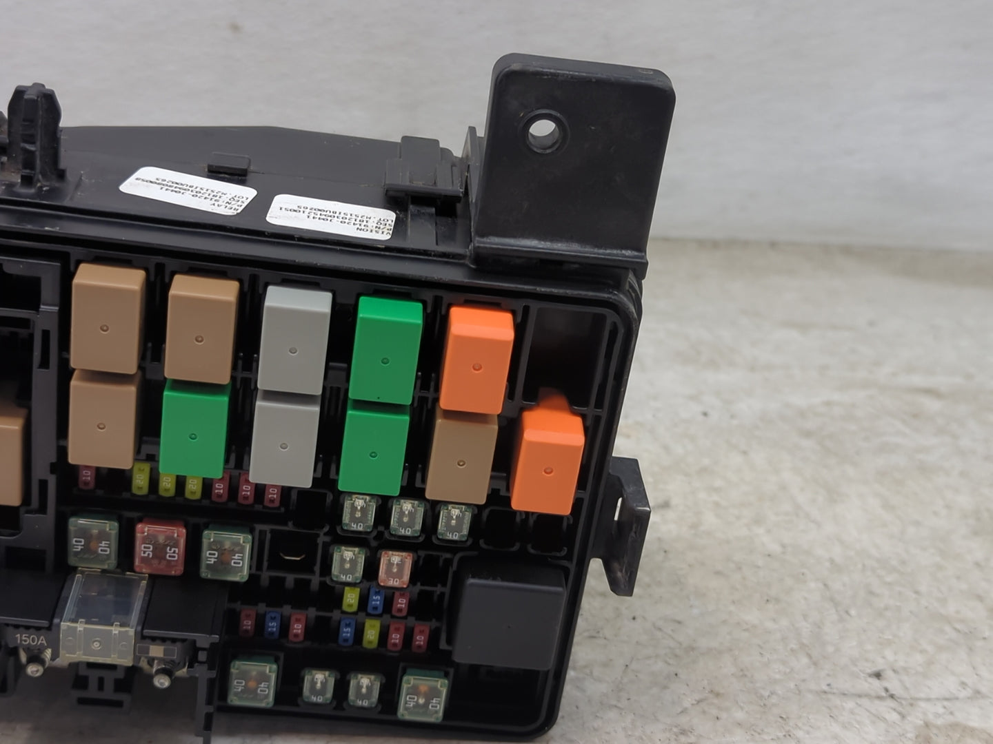 2018-2019 Hyundai Accent Fusebox Fuse Box Panel Relay Module P/N:91420-J0441 919G0-J0300 Fits Fits 2018 2019 OEM Used Auto P