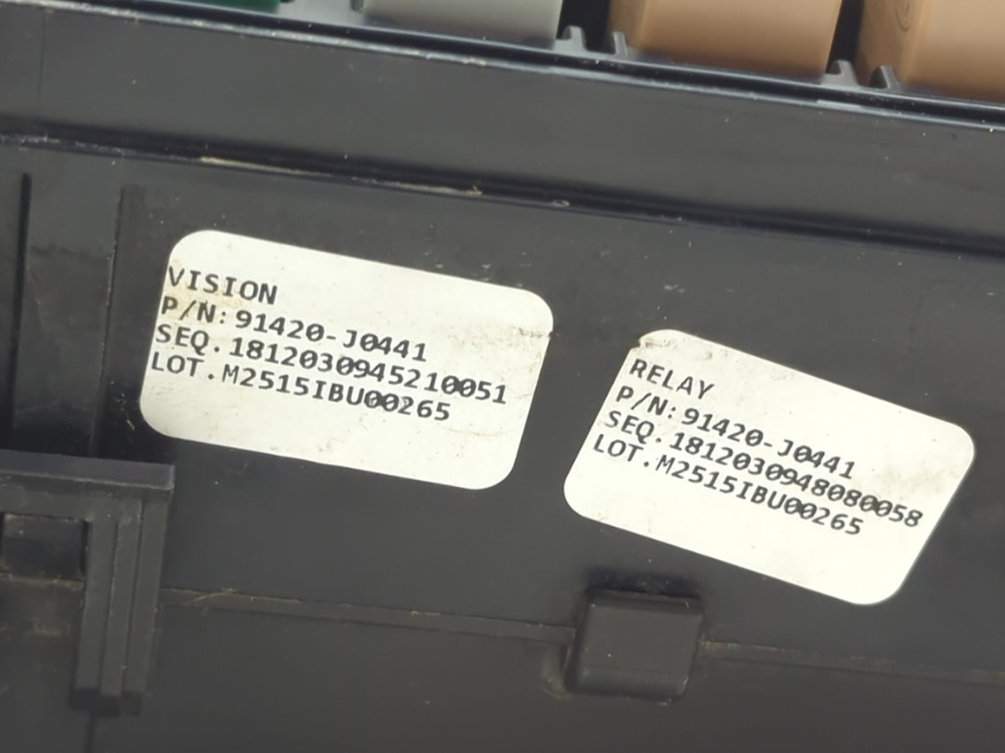 2018-2019 Hyundai Accent Fusebox Fuse Box Panel Relay Module P/N:91420-J0441 919G0-J0300 Fits Fits 2018 2019 OEM Used Auto P