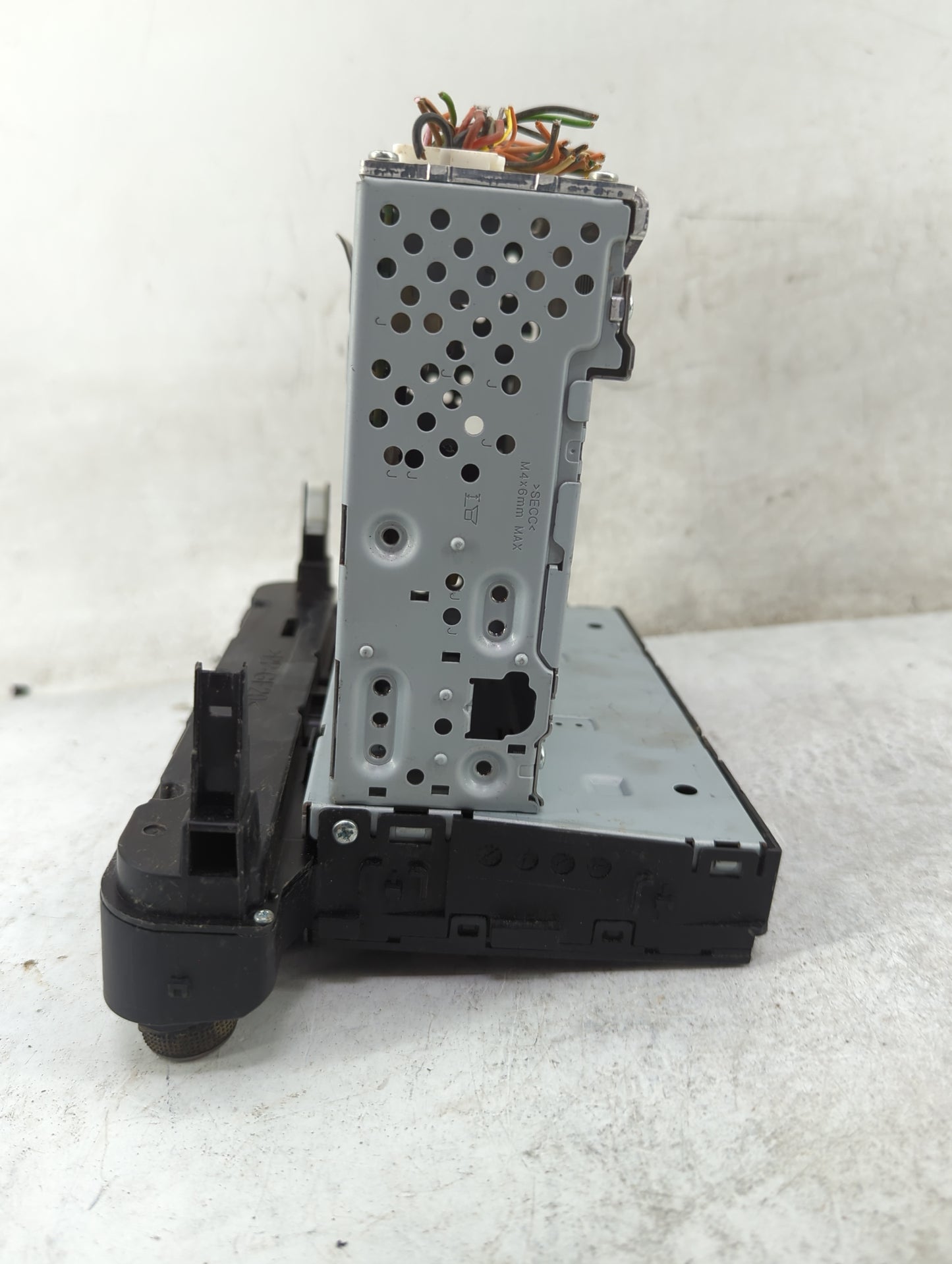 2018-2022 Hyundai Accent Radio AM FM Cd Player Receiver Replacement P/N:96170H9500 006RF8KI901385N Fits OEM Used Auto Parts 