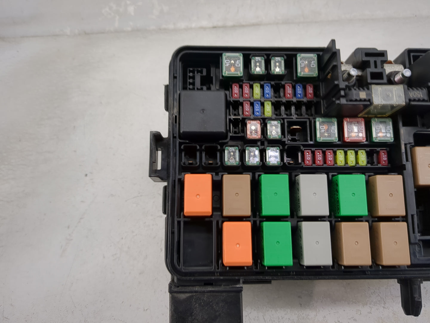 2018-2019 Hyundai Accent Fusebox Fuse Box Panel Relay Module P/N:91420-J0441 Fits Fits 2018 2019 OEM Used Auto Parts - Oemus