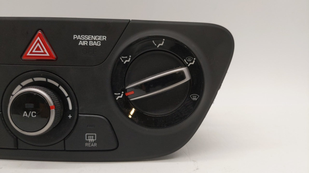 2019 Hyundai Accent PCM Engine Control Computer ECU ECM PCU OEM P/N:12680194 12699666, 12697426, 12691559 Fits OEM Used Auto