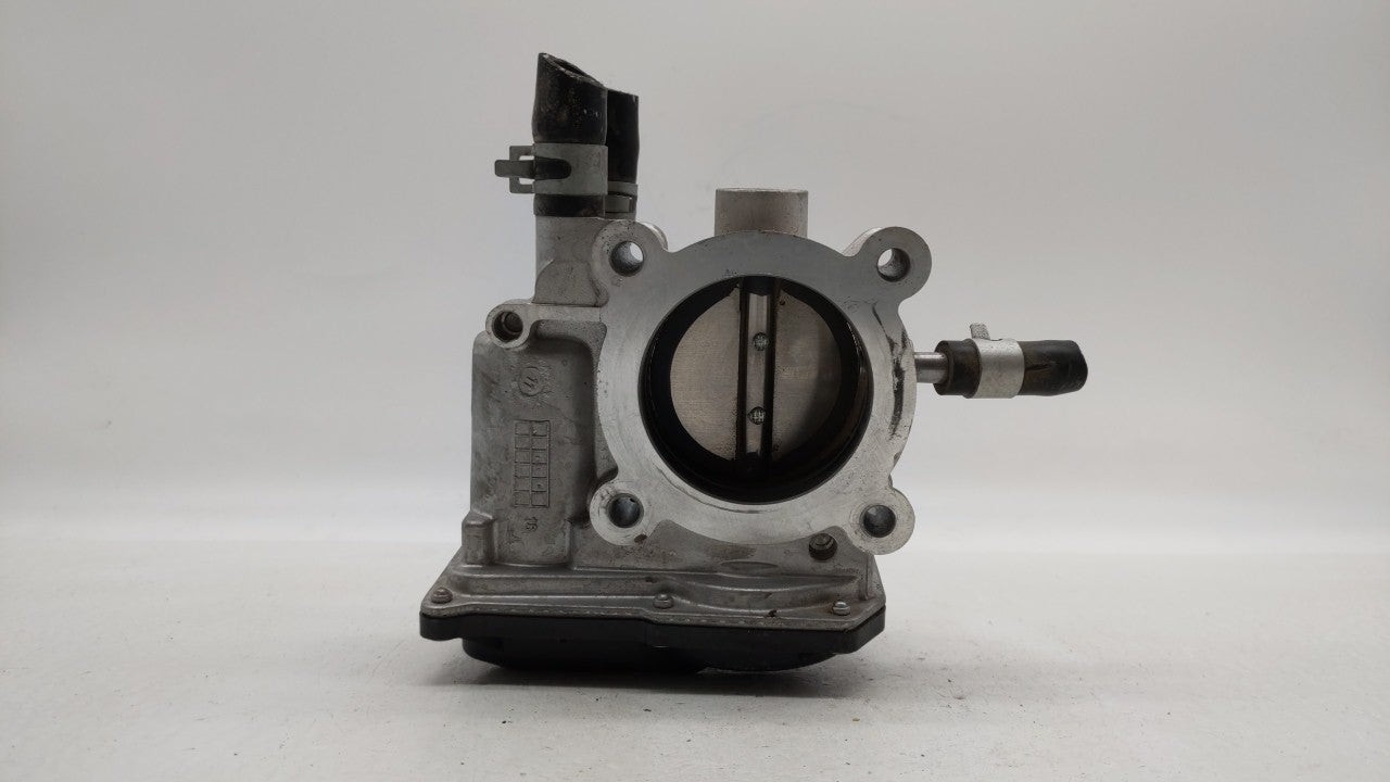 2012-2019 Hyundai Accent Throttle Body P/N:5302-1S02 35100-2B300 Fits Fits 2012 2013 2014 2015 2016 2017 2018 2019 OEM Used 