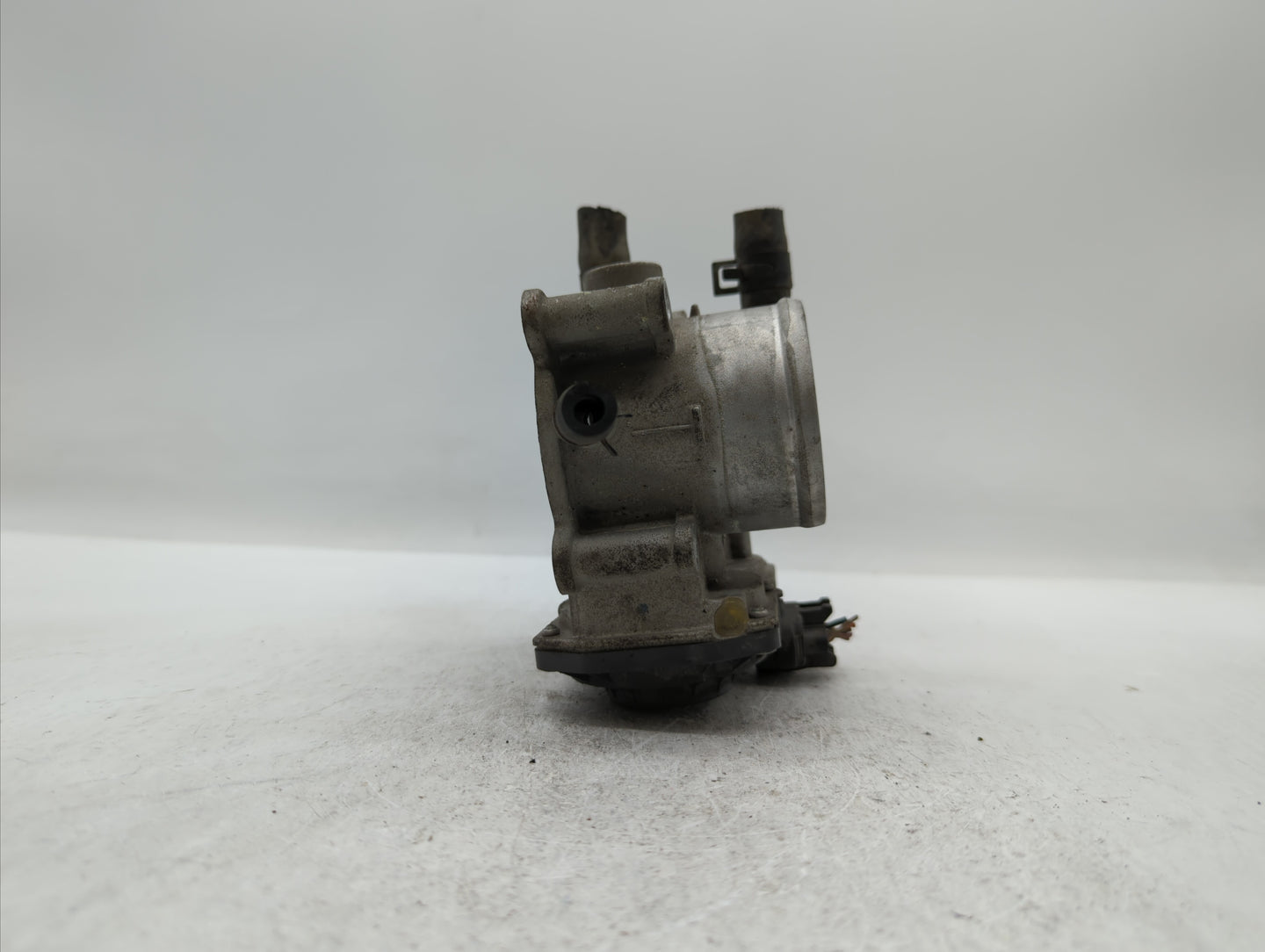 2012-2019 Hyundai Accent Throttle Body P/N:35100-2B310 5302-1S02, 35100-2B300 Fits Fits 2012 2013 2014 2015 2016 2017 2018 2