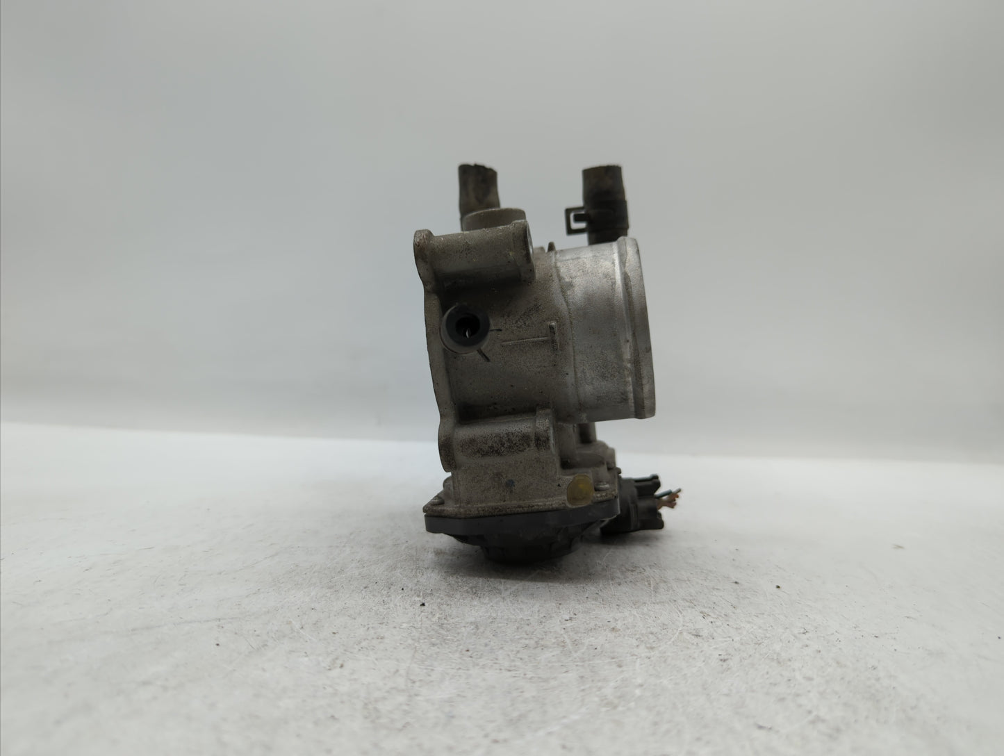 2012-2019 Hyundai Accent Throttle Body P/N:35100-2B310 5302-1S02, 35100-2B300 Fits Fits 2012 2013 2014 2015 2016 2017 2018 2