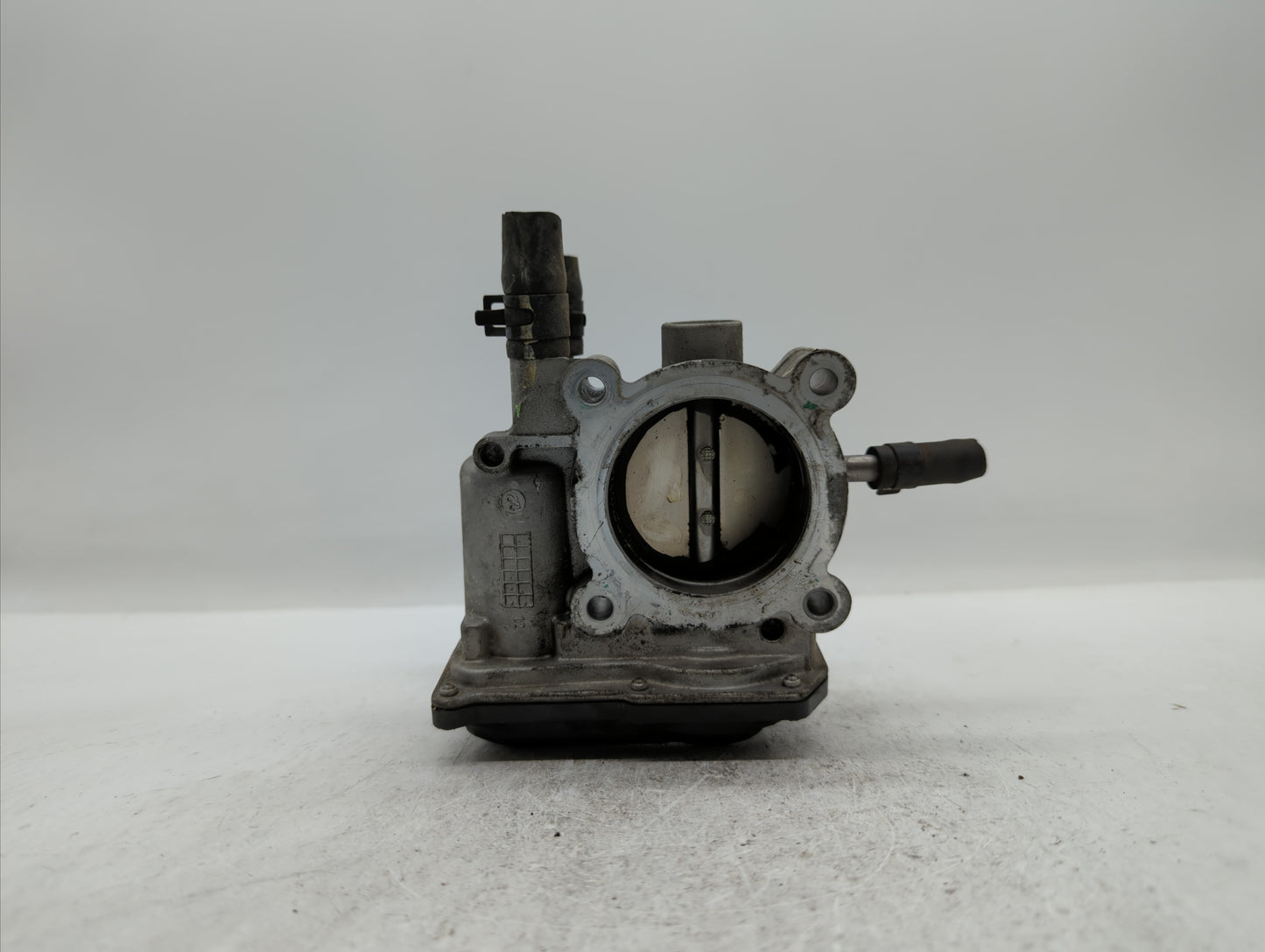 2012-2019 Hyundai Accent Throttle Body P/N:35100-2B310 5302-1S02, 35100-2B300 Fits Fits 2012 2013 2014 2015 2016 2017 2018 2