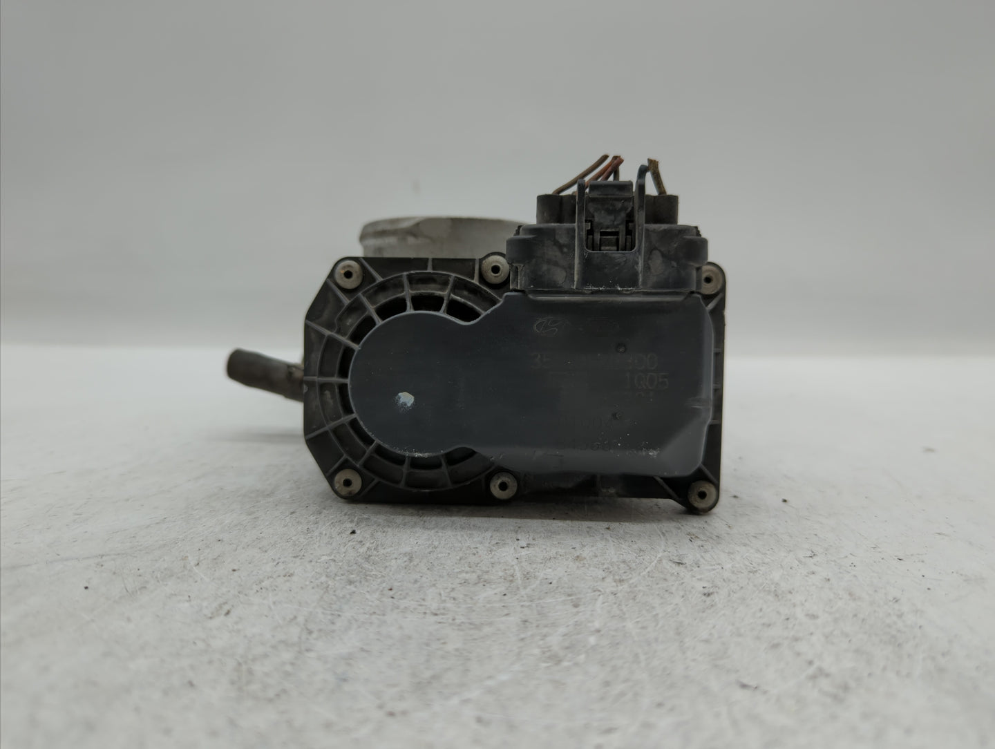 2012-2019 Hyundai Accent Throttle Body P/N:35100-2B310 5302-1S02, 35100-2B300 Fits Fits 2012 2013 2014 2015 2016 2017 2018 2