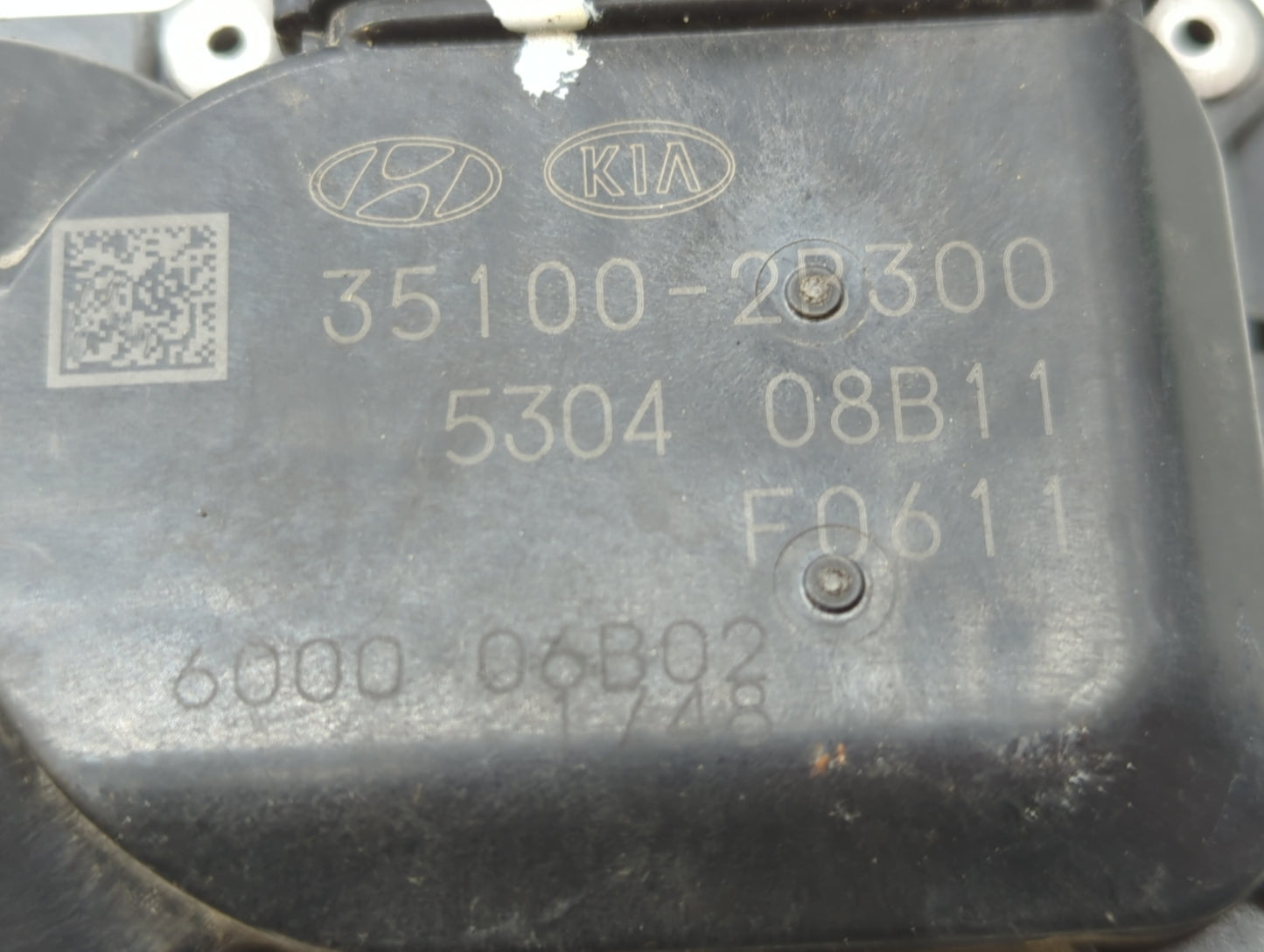 2012-2019 Hyundai Accent Throttle Body P/N:35100-2B300 Fits Fits 2012 2013 2014 2015 2016 2017 2018 2019 OEM Used Auto Parts