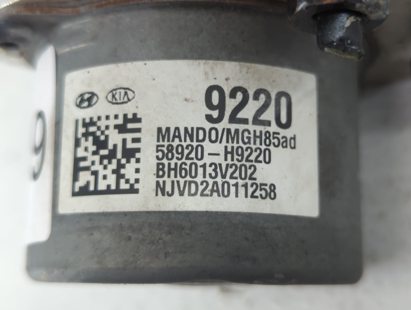 2018-2019 Hyundai Accent ABS Pump Control Module Replacement P/N:58920-H9220 BH6013V202 Fits Fits 2018 2019 OEM Used Auto Pa