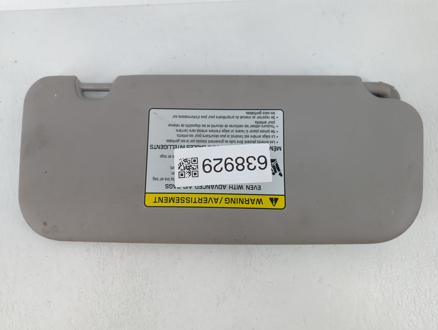 2018-2022 Hyundai Accent Sun Visor Shade Replacement Passenger Right Mirror Fits Fits 2018 2019 2020 2021 2022 OEM Used Auto
