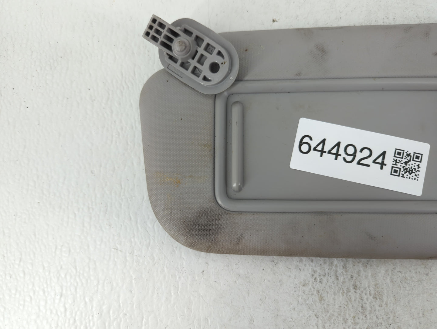2018-2022 Hyundai Accent Sun Visor Shade Replacement Driver Left Mirror Fits Fits 2018 2019 2020 2021 2022 OEM Used Auto Par