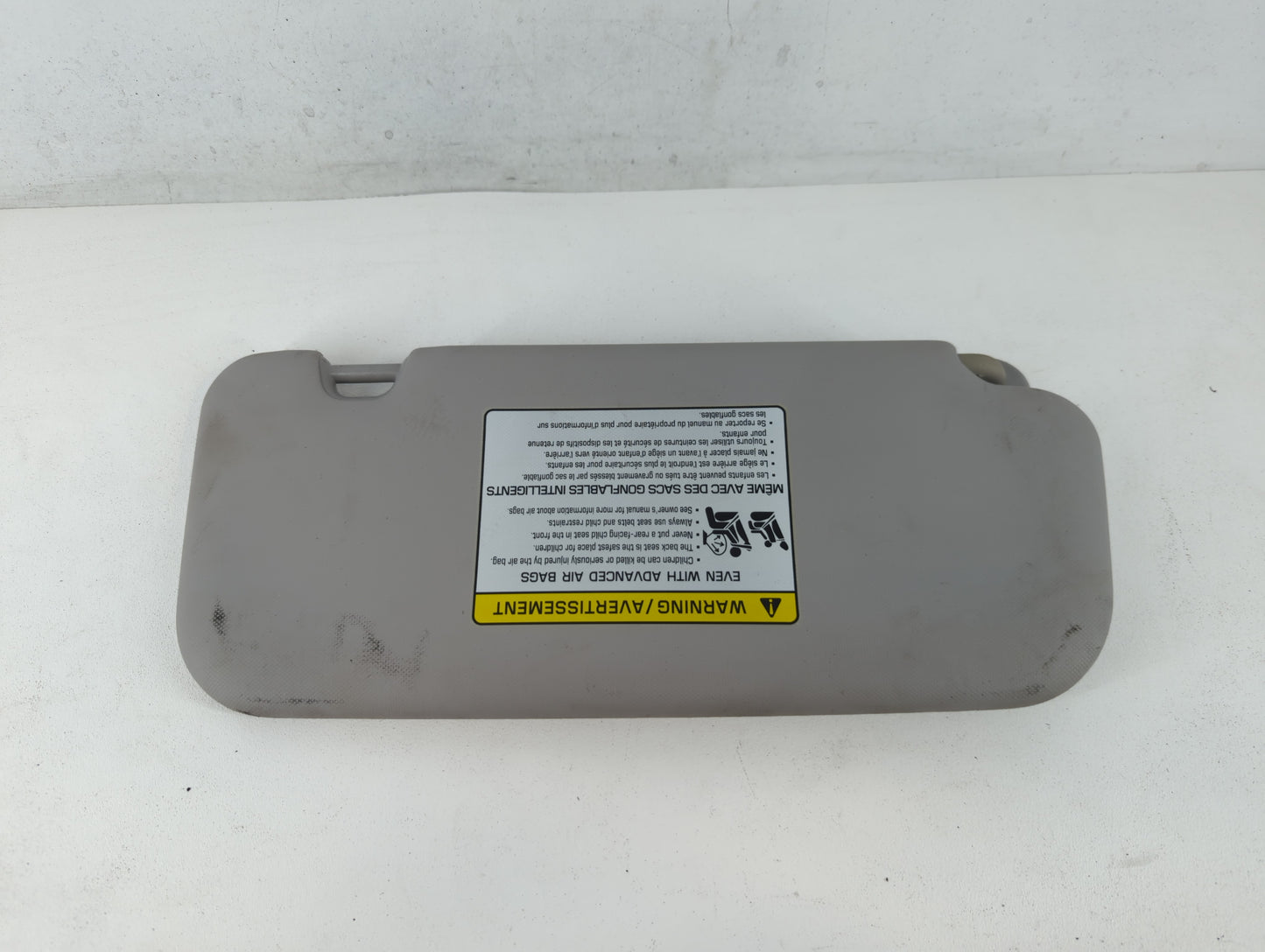 2018-2022 Hyundai Accent Sun Visor Shade Replacement Passenger Right Mirror Fits Fits 2018 2019 2020 2021 2022 OEM Used Auto