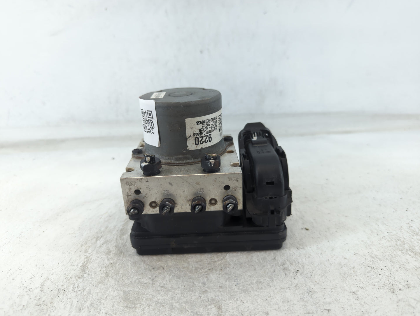 2018-2019 Hyundai Accent ABS Pump Control Module Replacement P/N:58920-H9220 Fits Fits 2018 2019 OEM Used Auto Parts - Oemus