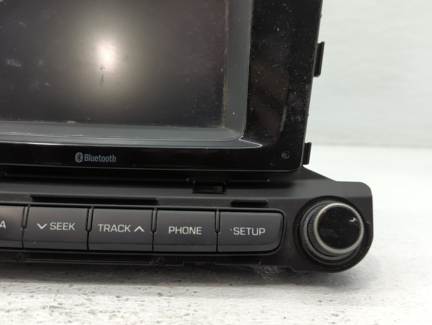 2018-2020 Hyundai Accent Radio AM FM Cd Player Receiver Replacement P/N:96180-J0960V RD Fits Fits 2018 2019 2020 OEM Used Au