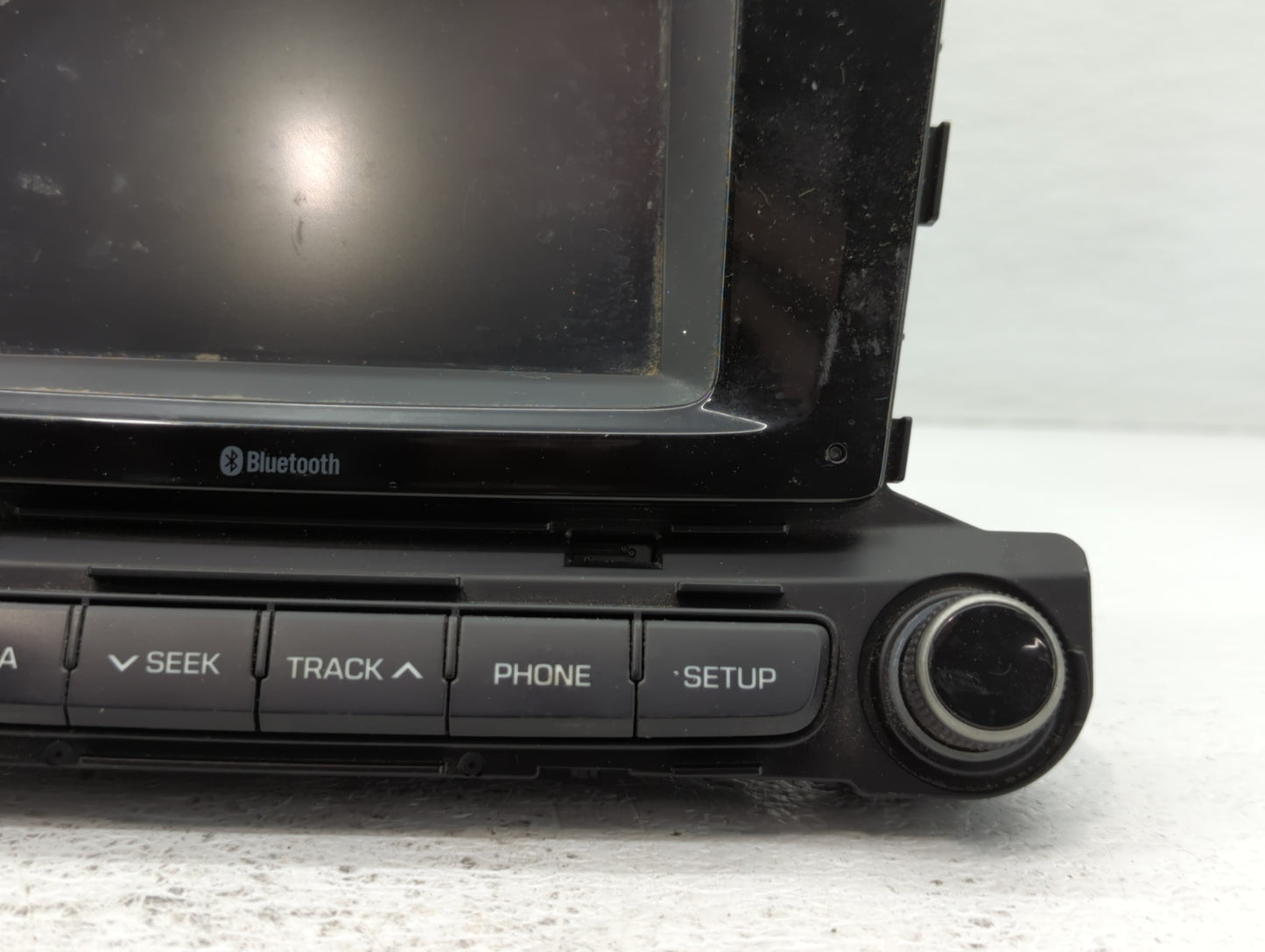 2018-2020 Hyundai Accent Radio AM FM Cd Player Receiver Replacement P/N:96180-J0960V RD Fits Fits 2018 2019 2020 OEM Used Au