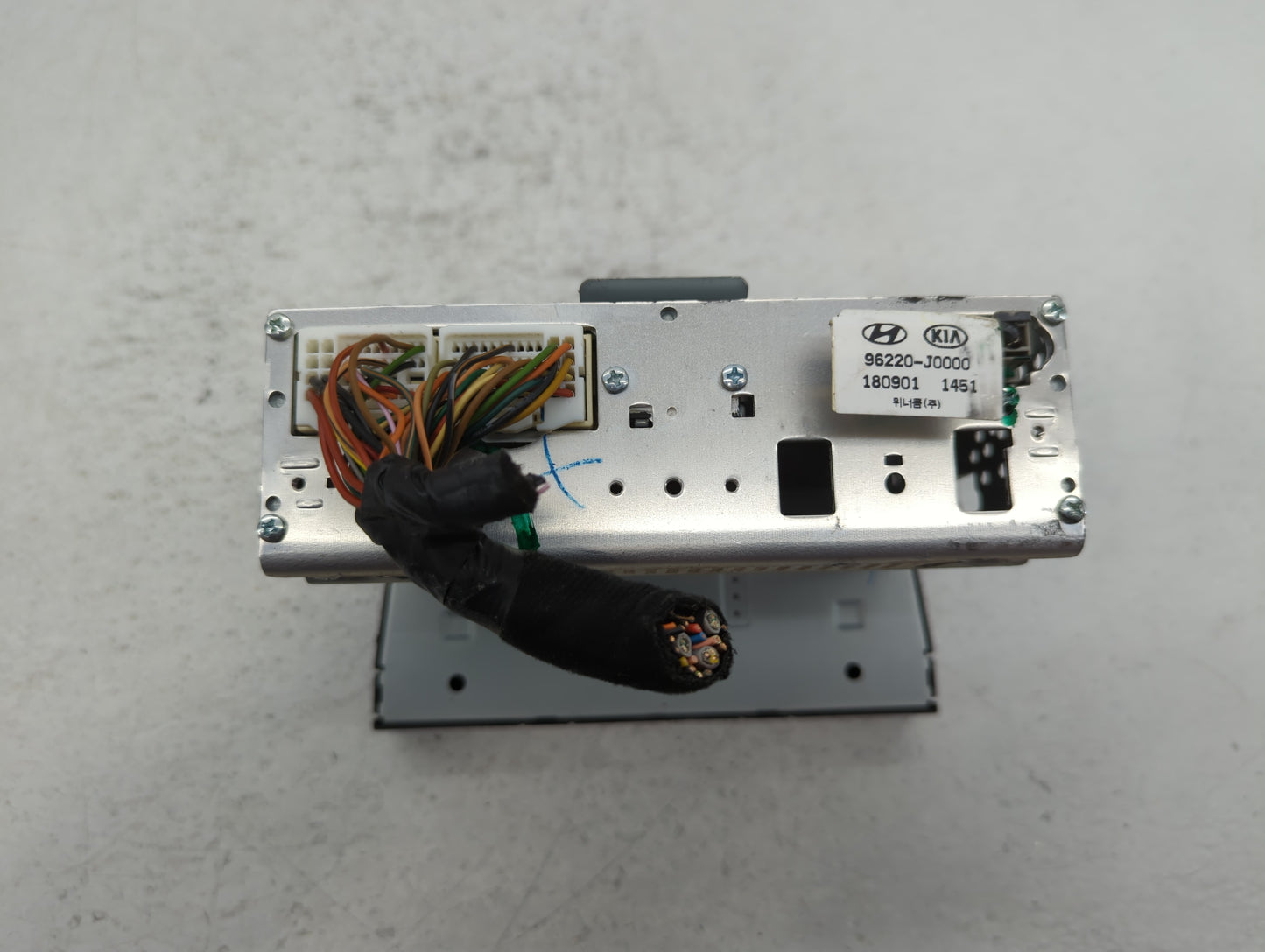 2018-2020 Hyundai Accent Radio AM FM Cd Player Receiver Replacement P/N:96180-J0960V RD Fits Fits 2018 2019 2020 OEM Used Au