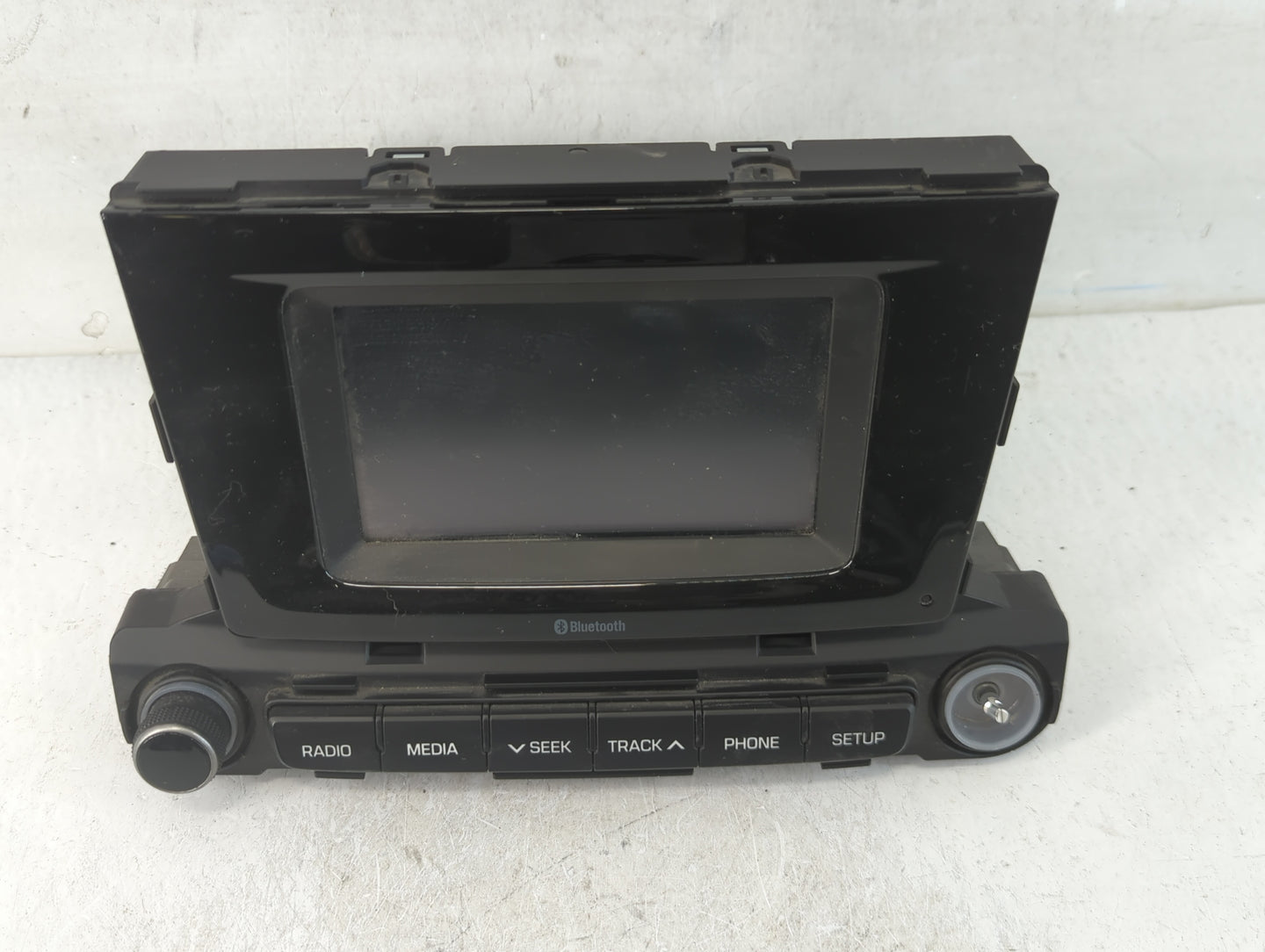 2018-2022 Hyundai Accent Radio AM FM Cd Player Receiver Replacement P/N:96180-J0060URD Fits Fits 2018 2019 2020 2021 2022 OE