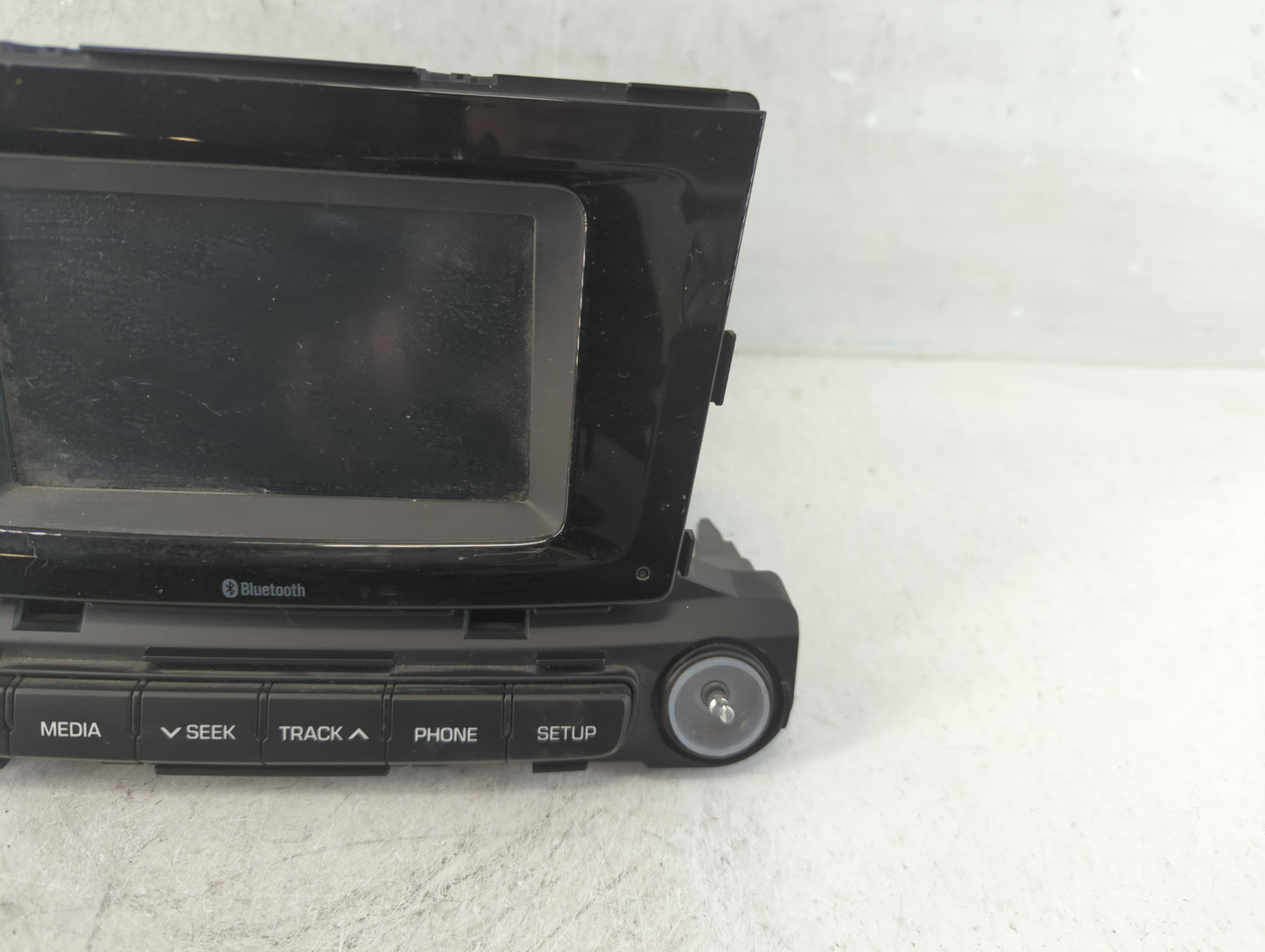 2018-2022 Hyundai Accent Radio AM FM Cd Player Receiver Replacement P/N:96180-J0060URD Fits Fits 2018 2019 2020 2021 2022 OE