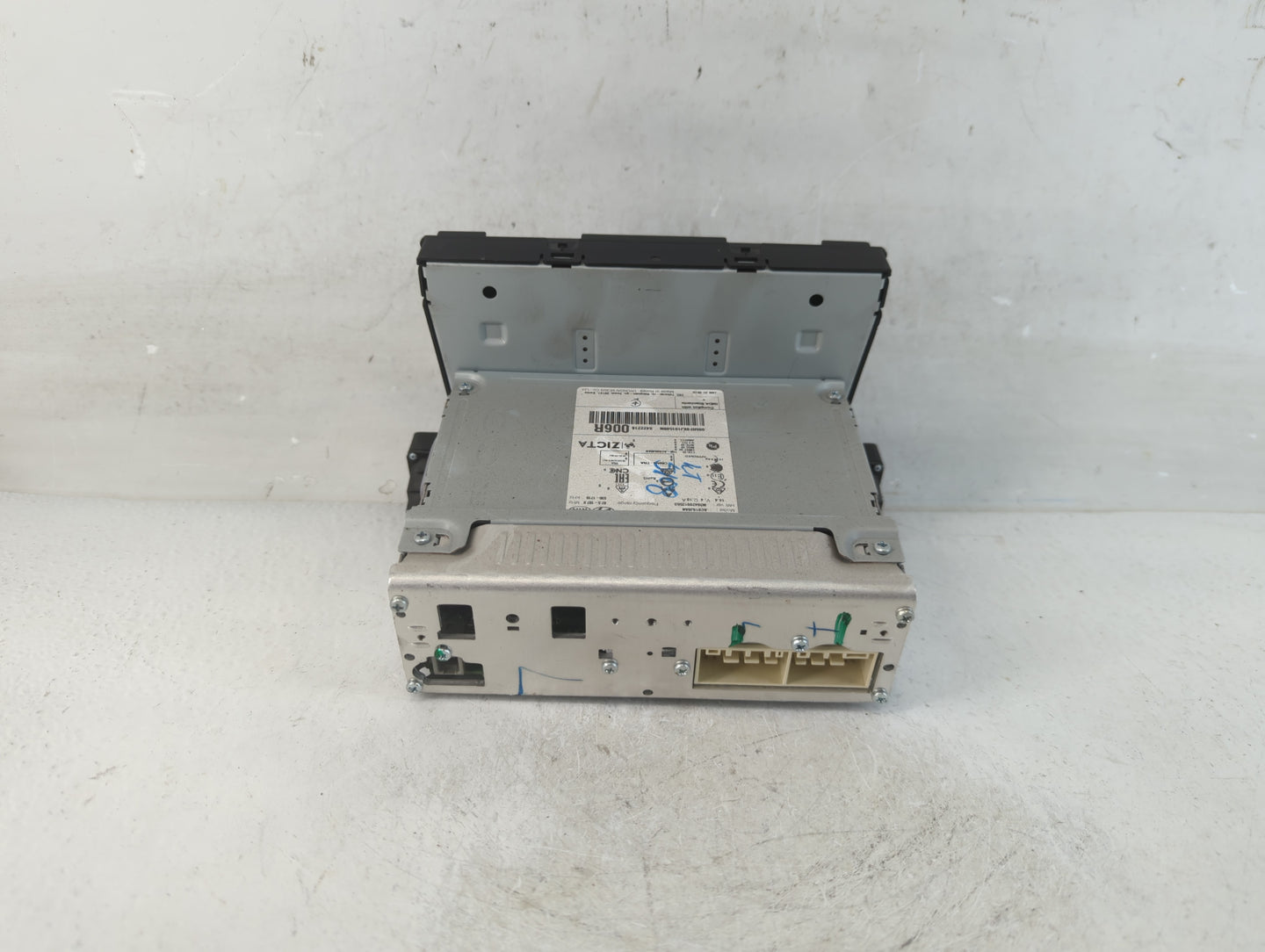 2018-2022 Hyundai Accent Radio AM FM Cd Player Receiver Replacement P/N:96180-J0060URD Fits Fits 2018 2019 2020 2021 2022 OE