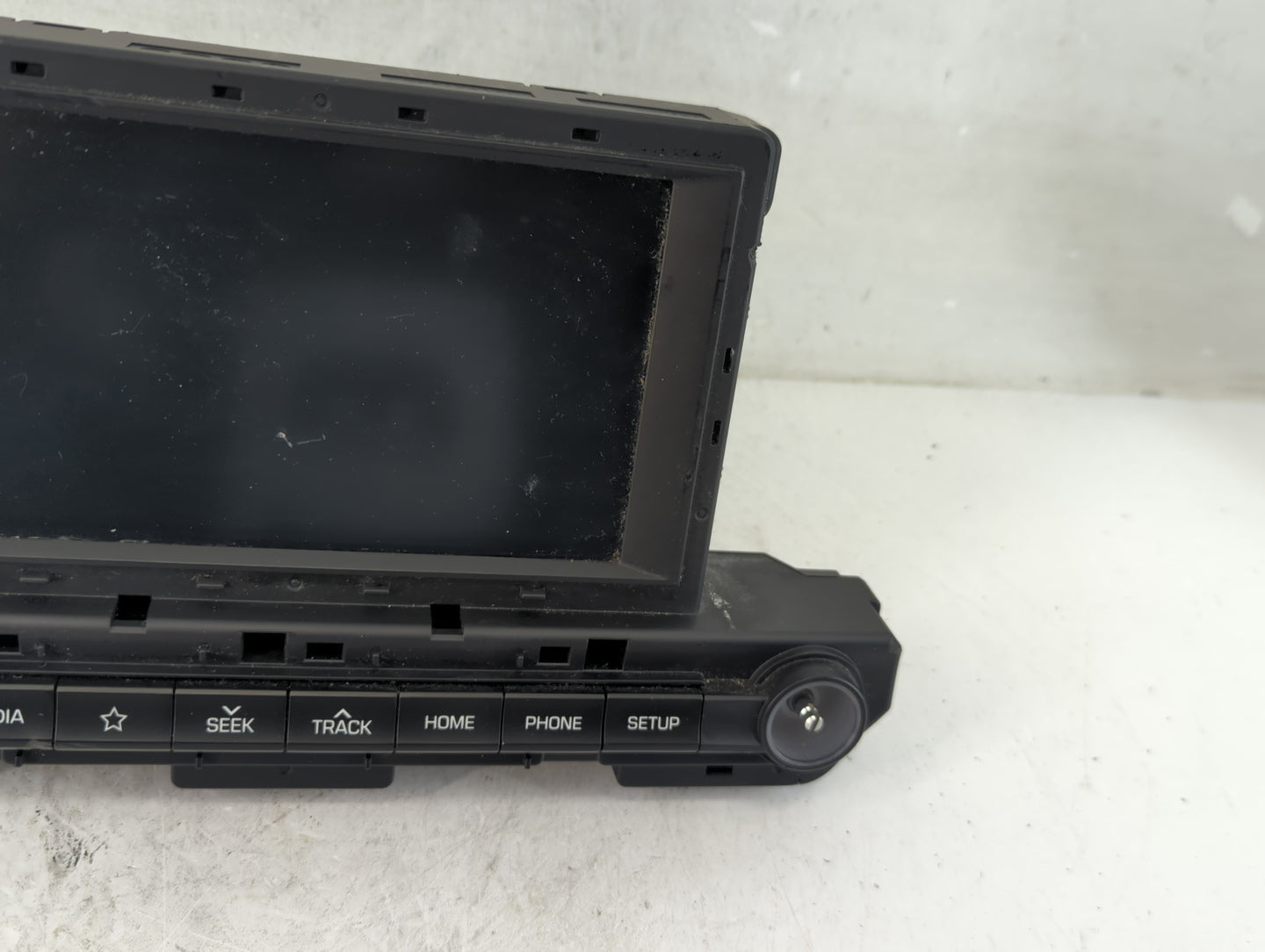 2019-2020 Hyundai Elantra Radio AM FM Cd Player Receiver Replacement P/N:96160F2UA0SSH Fits Fits 2019 2020 OEM Used Auto Par