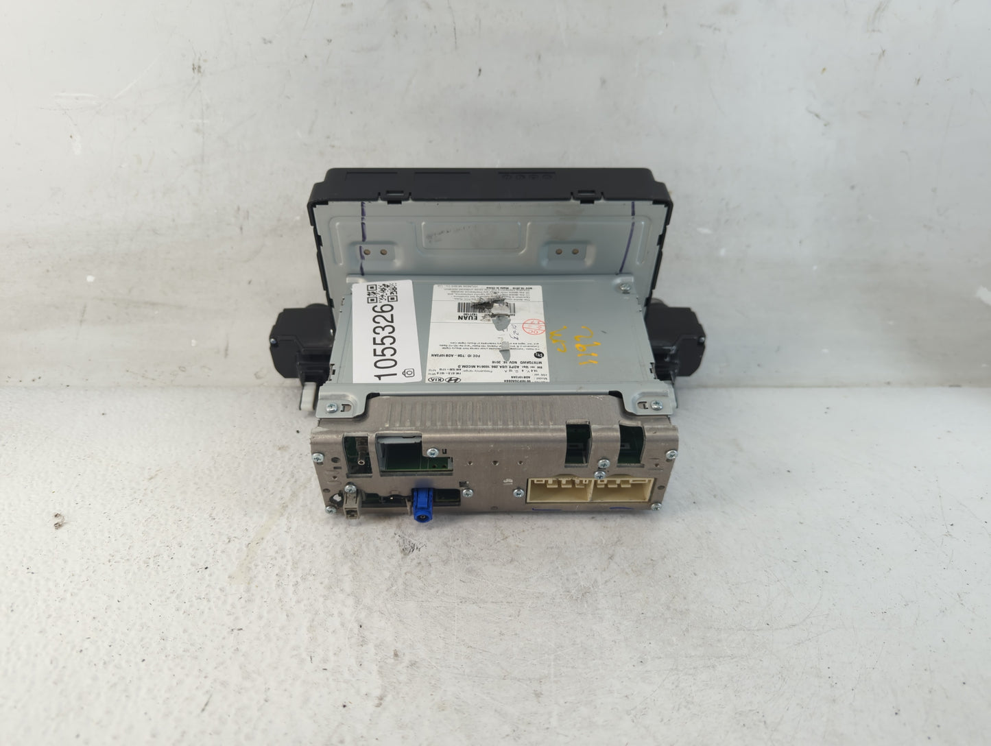 2019-2020 Hyundai Elantra Radio AM FM Cd Player Receiver Replacement P/N:96160F2UA0SSH Fits Fits 2019 2020 OEM Used Auto Par