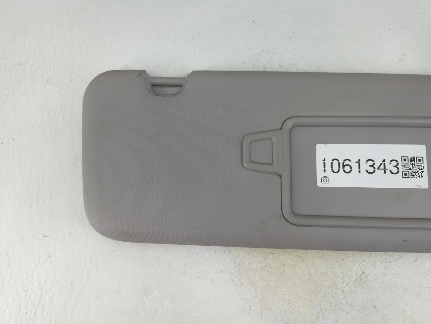 2017-2020 Hyundai Elantra Sun Visor Shade Replacement Passenger Right Mirror Fits Fits 2017 2018 2019 2020 OEM Used Auto Par