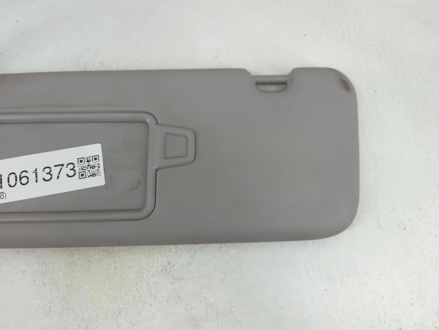 2017-2020 Hyundai Elantra Sun Visor Shade Replacement Driver Left Mirror Fits Fits 2017 2018 2019 2020 OEM Used Auto Parts -