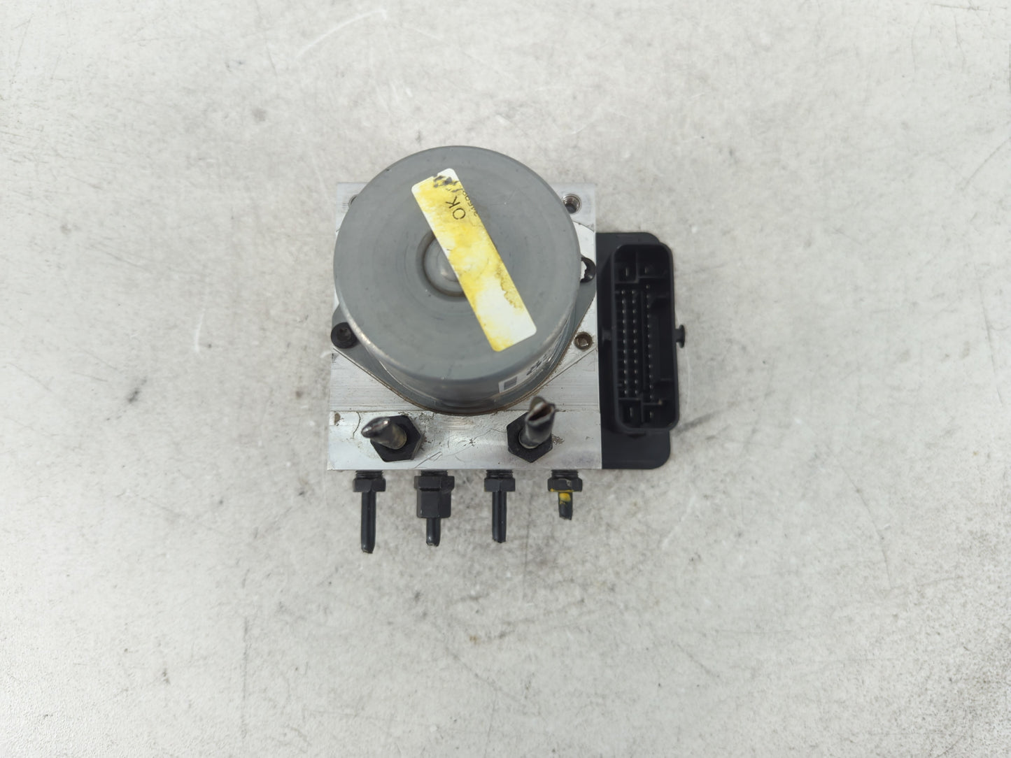 2017-2019 Hyundai Elantra ABS Pump Control Module Replacement P/N:58900 F2500 Fits Fits 2017 2018 2019 OEM Used Auto Parts -