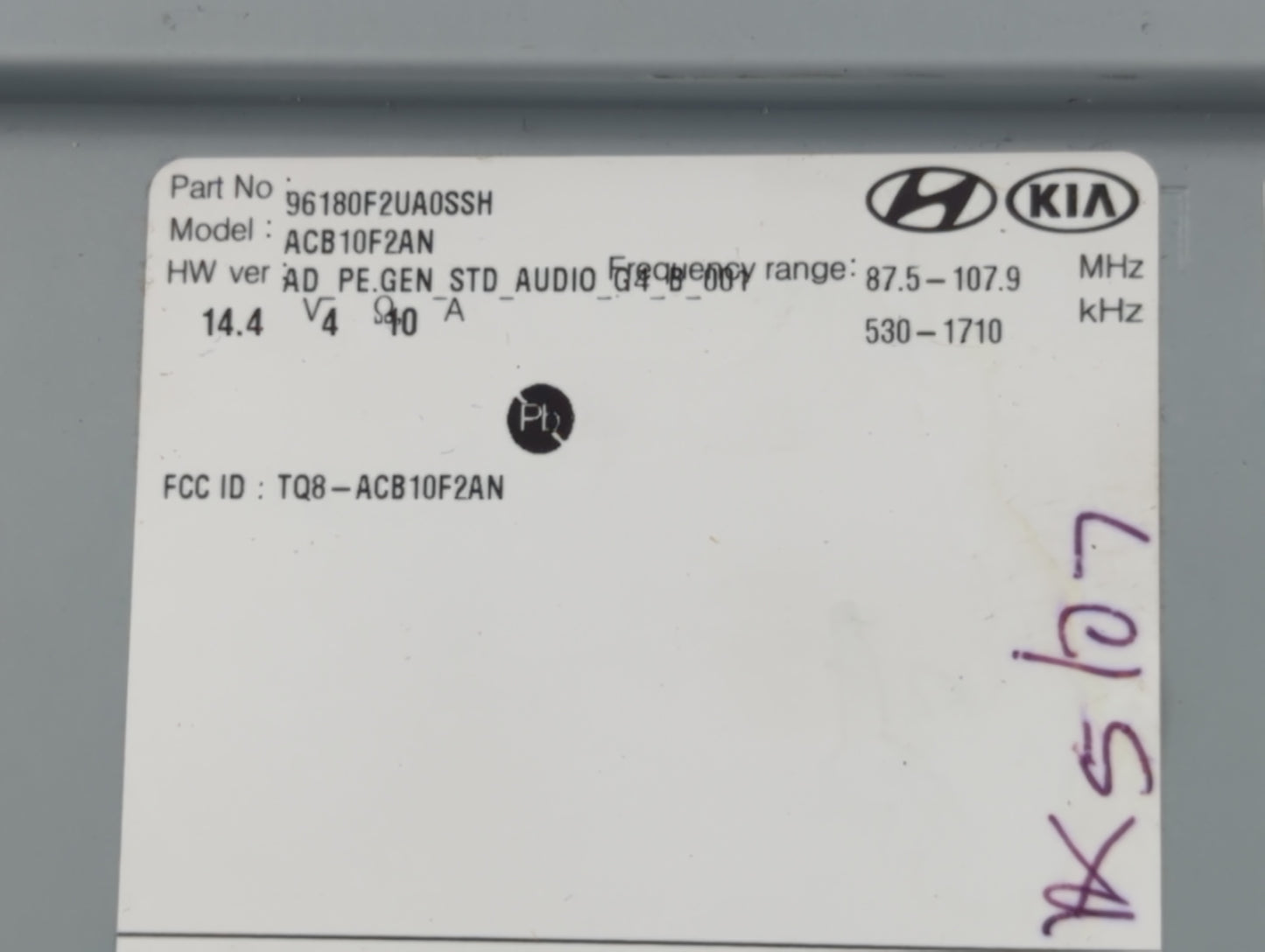 2019-2020 Hyundai Elantra Radio AM FM Cd Player Receiver Replacement P/N:96180-F2UA0SSH Fits Fits 2019 2020 OEM Used Auto Pa