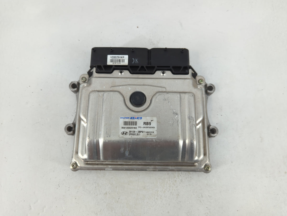 2019-2020 Hyundai Elantra PCM Engine Control Computer ECU ECM PCU OEM P/N:39128-2BPG1 Fits 2019 2020 OEM Used Auto Parts - O