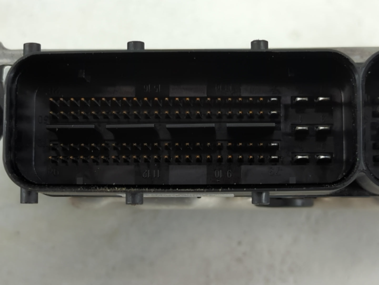 2019-2020 Hyundai Elantra PCM Engine Control Computer ECU ECM PCU OEM P/N:39128-2BPG1 Fits Fits 2019 2020 OEM Used Auto Part