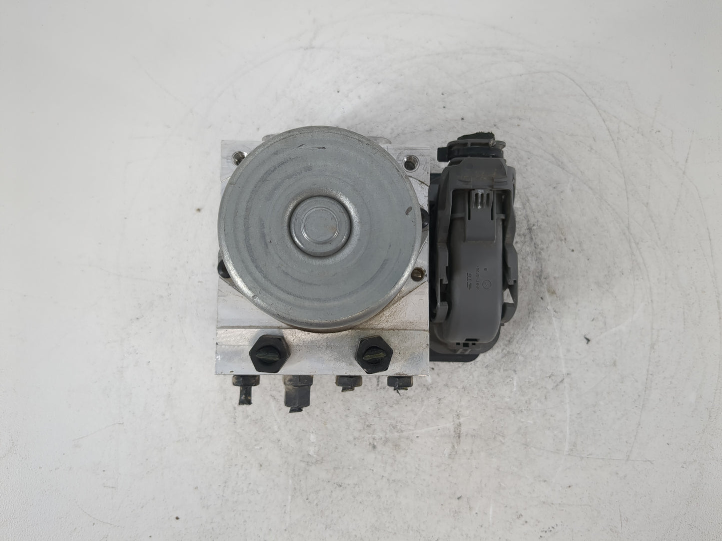 2018-2020 Hyundai Elantra ABS Pump Control Module Replacement P/N:58910-F2620 Fits Fits 2018 2019 2020 OEM Used Auto Parts -