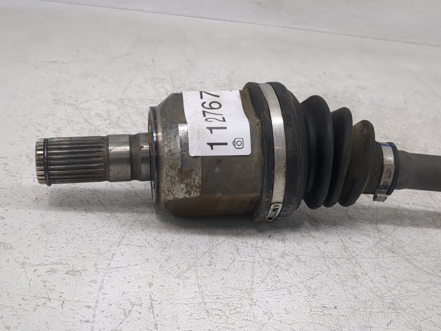 2017-2020 Hyundai Elantra Axle Shaft Front Driver Cv C/v - Oemusedautoparts1.com