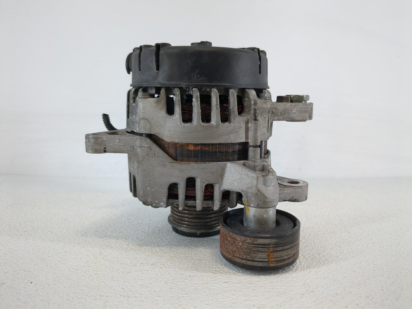 2017-2020 Hyundai Elantra Alternator Replacement Generator Charging Assembly Engine OEM P/N:37300-2E821 Fits OEM Used Auto P