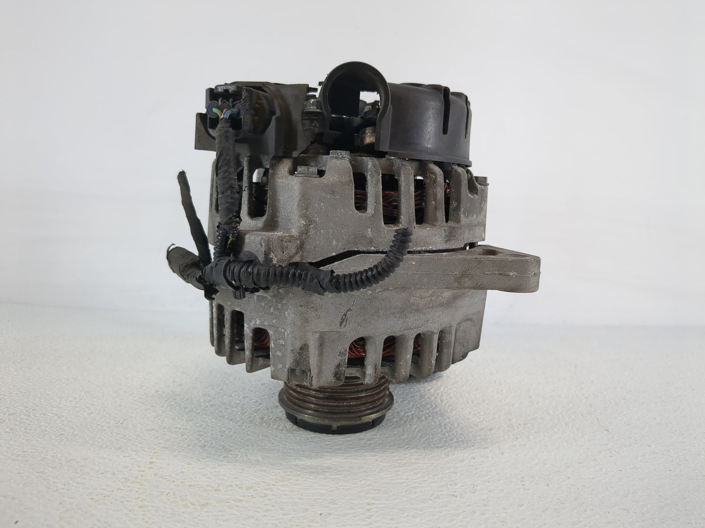 2017-2020 Hyundai Elantra Alternator Replacement Generator Charging Assembly Engine OEM P/N:37300-2E821 Fits OEM Used Auto P