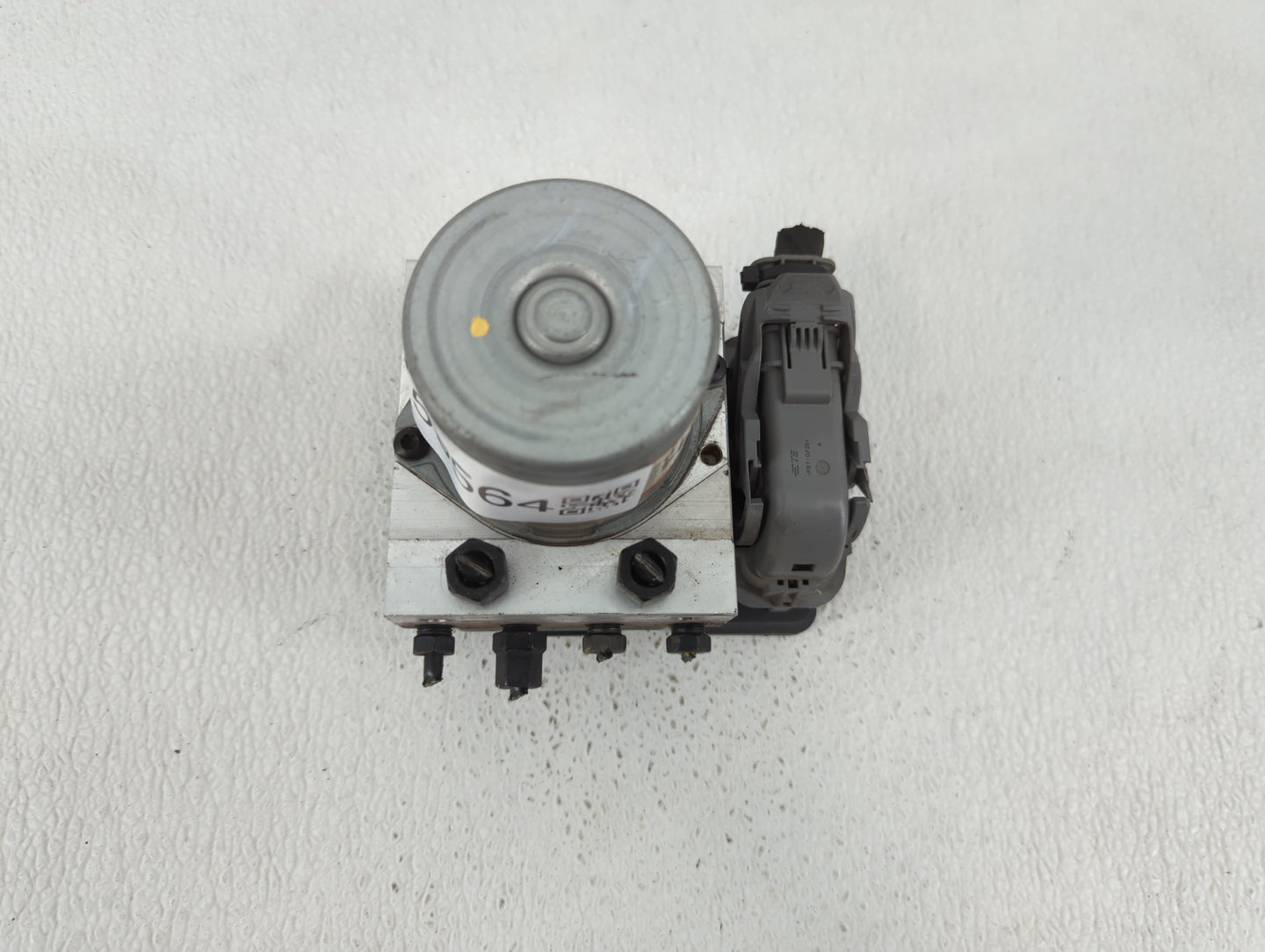 2019 Hyundai Elantra ABS Pump Control Module Replacement P/N:58910-F2510 F2589-22920, 58900-F2510 Fits OEM Used Auto Parts -