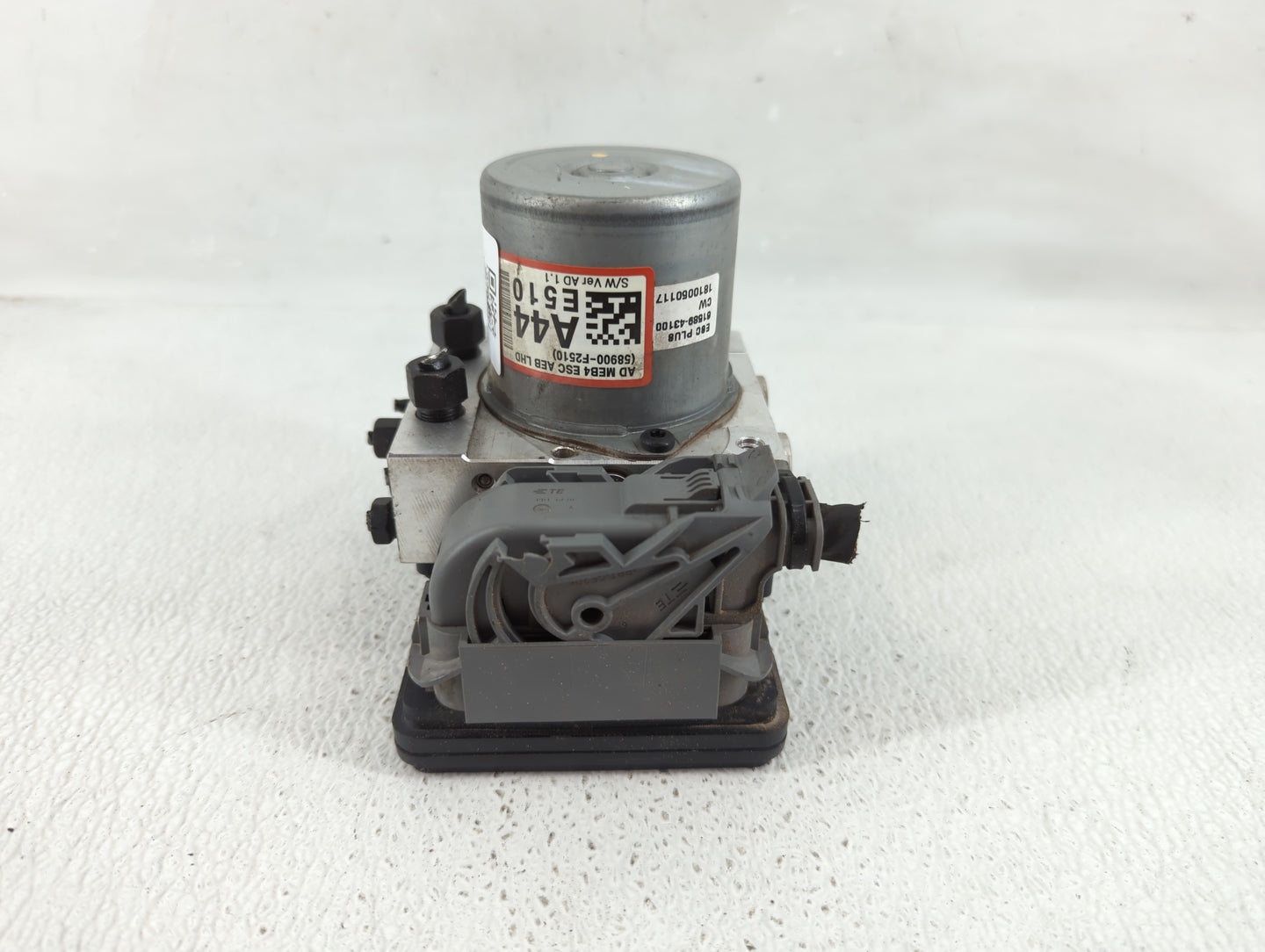 2019 Hyundai Elantra ABS Pump Control Module Replacement P/N:58910-F2510 F2589-22920, 58900-F2510 Fits OEM Used Auto Parts -