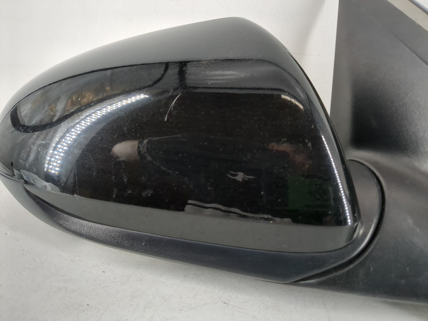2017-2020 Hyundai Elantra Passenger Side View Mirror - Right Door Mirror OEM Used - Oemusedautoparts1.com