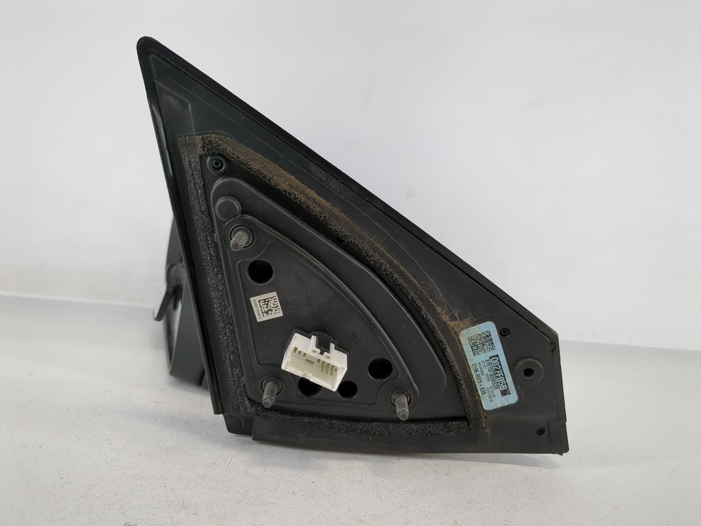 2017-2020 Hyundai Elantra Driver Side View Mirror - Left Door Mirror OEM Used - Oemusedautoparts1.com