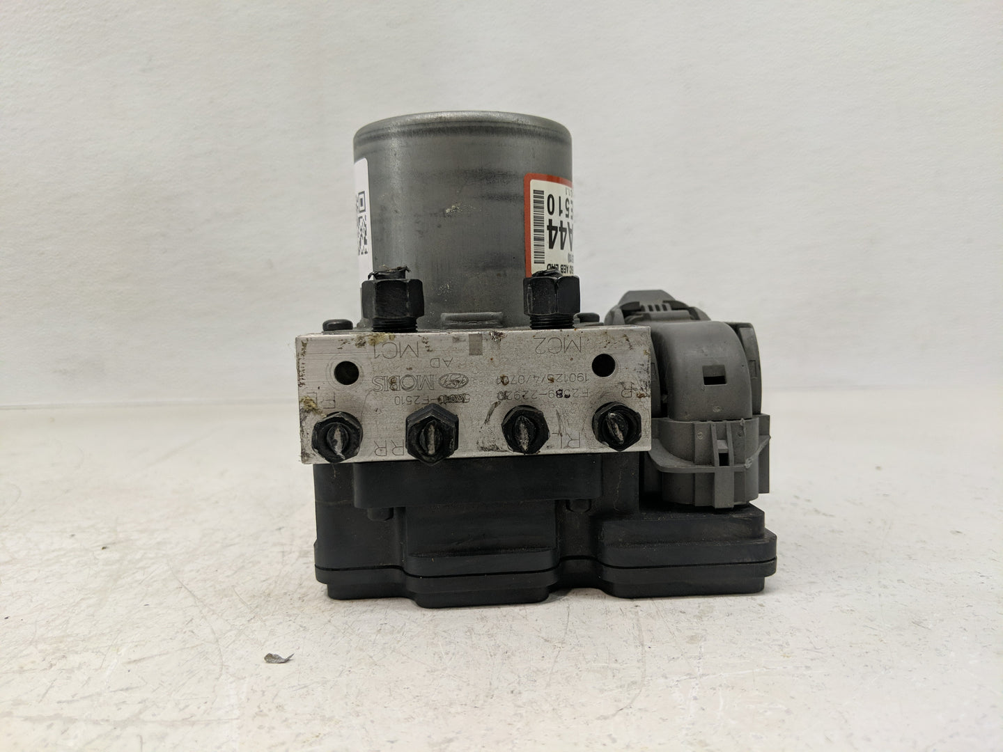 2019 Hyundai Elantra ABS Pump Control Module Replacement P/N:61589-43100 58900-F2510 Fits OEM Used Auto Parts - Oemusedautop