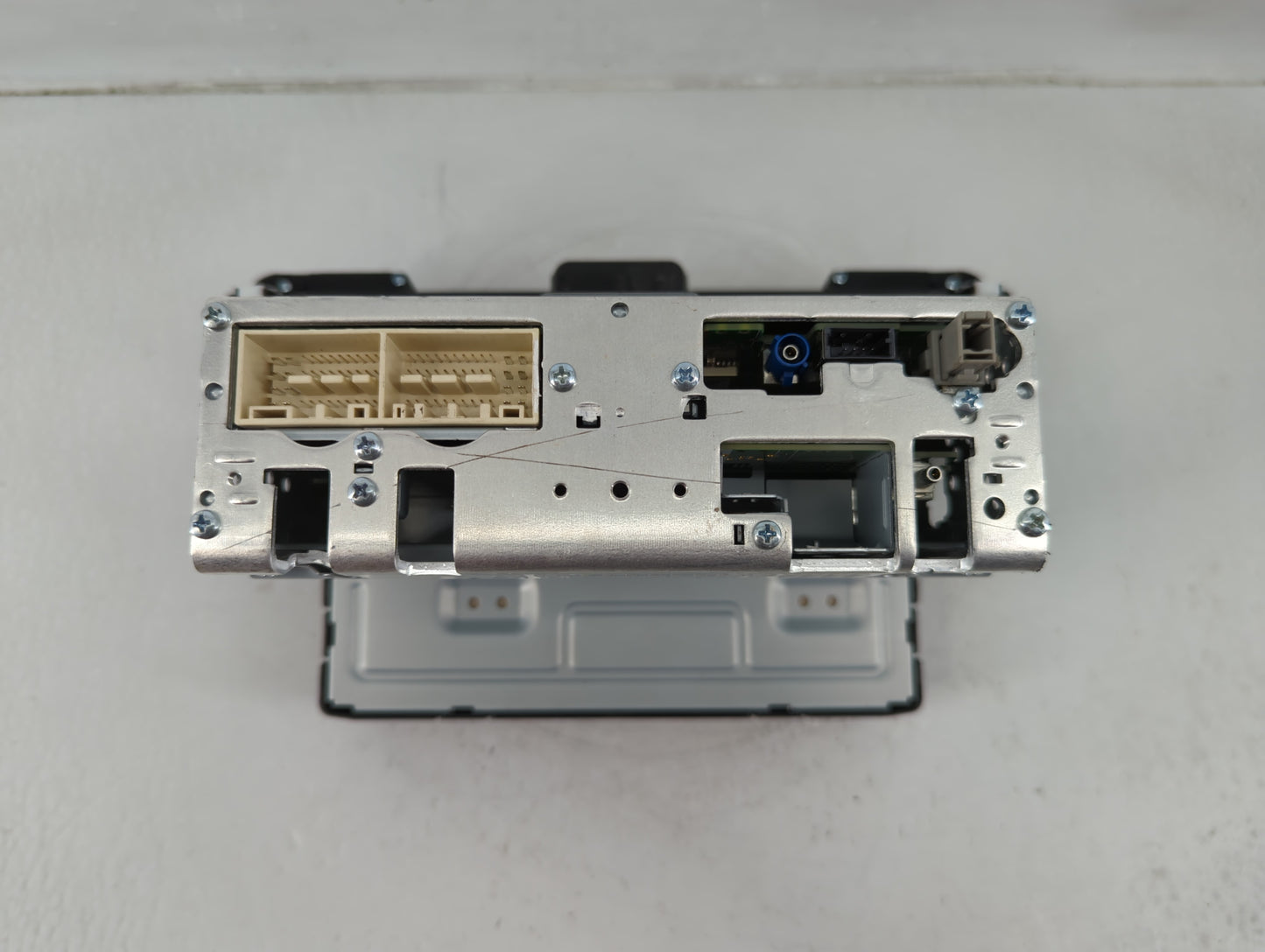 2021-2022 Hyundai Elantra Radio AM FM Cd Player Receiver Replacement P/N:96160-F2UA0SSH Fits Fits 2021 2022 OEM Used Auto Pa